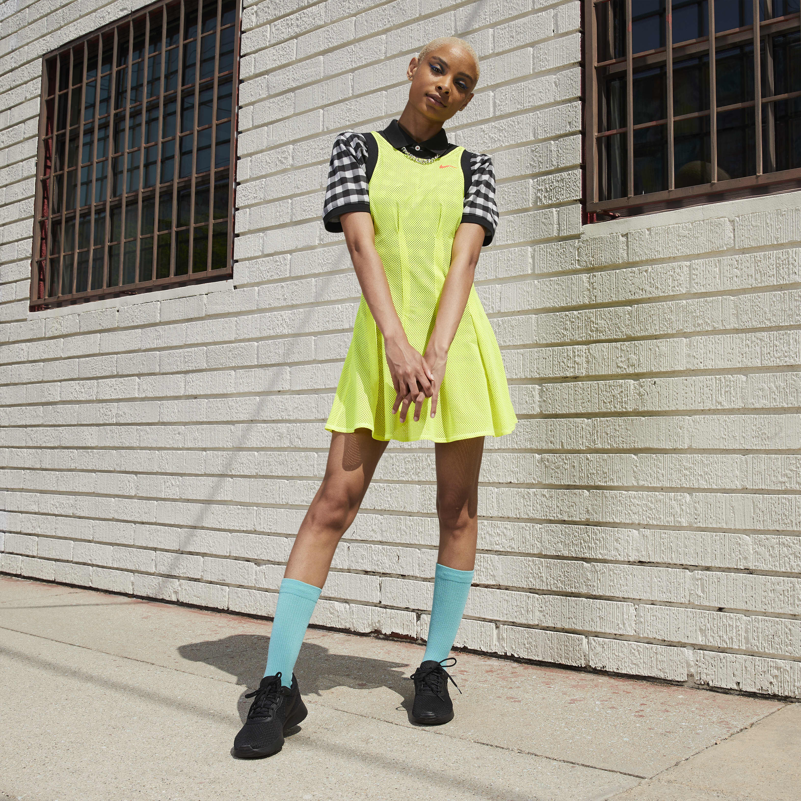 Nike tanjun yellow shop
