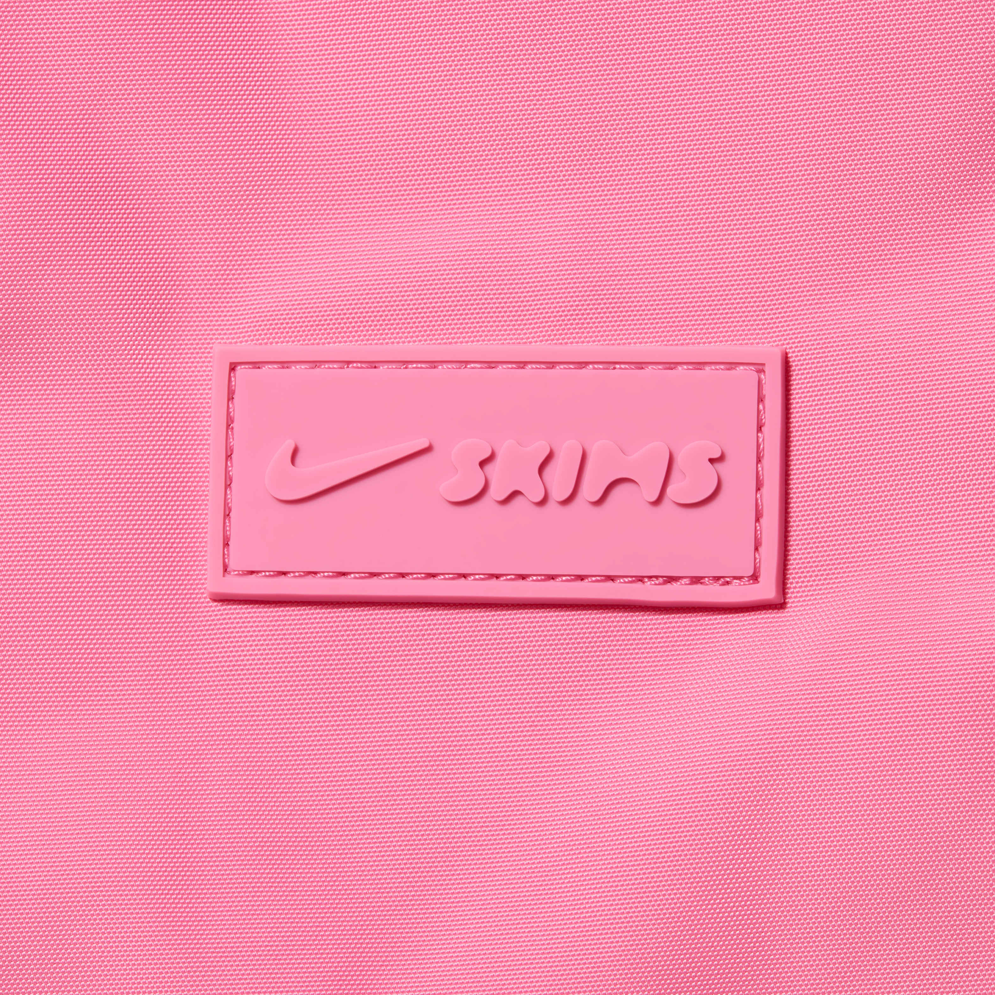 Zoom image