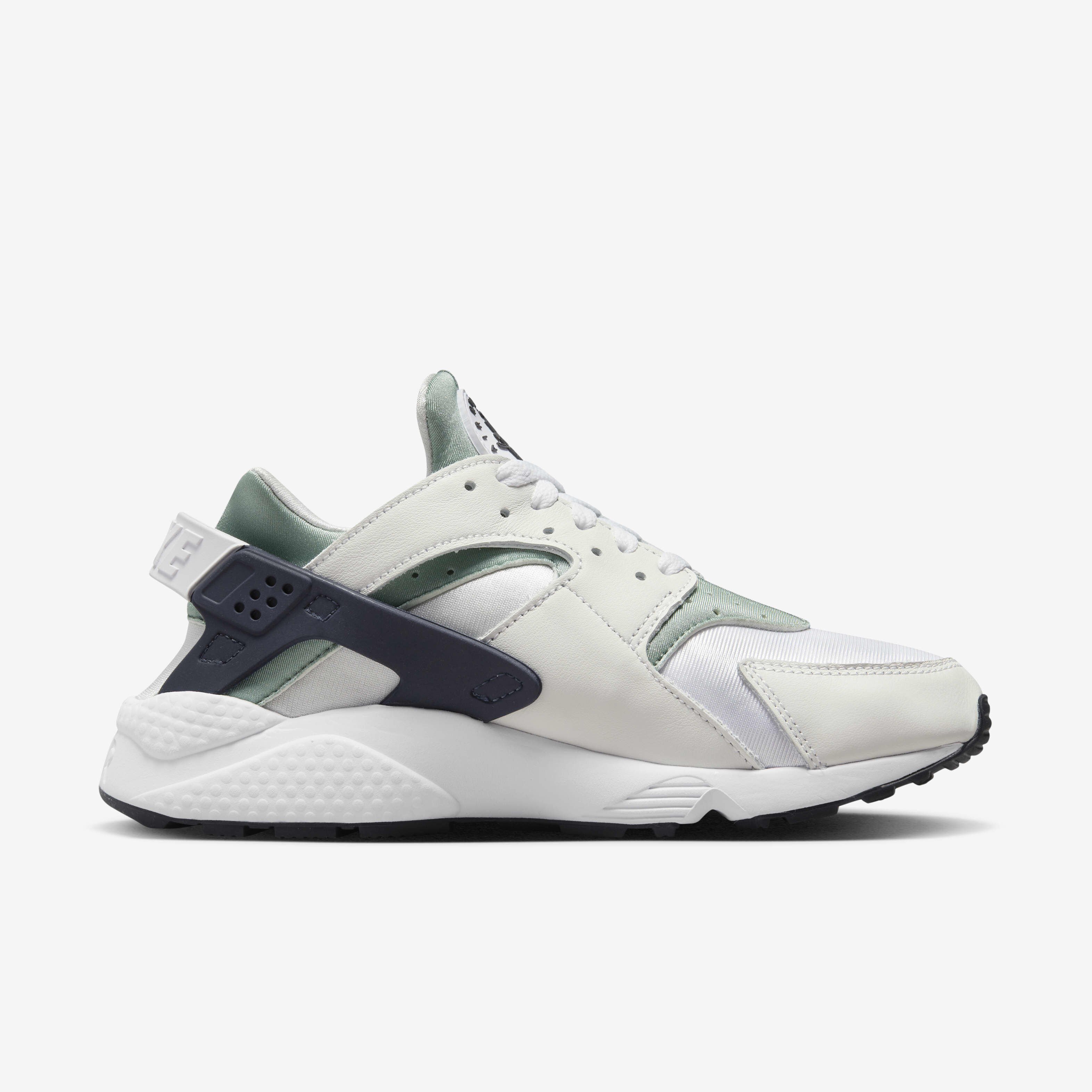 Nike Air Huarache image number 2