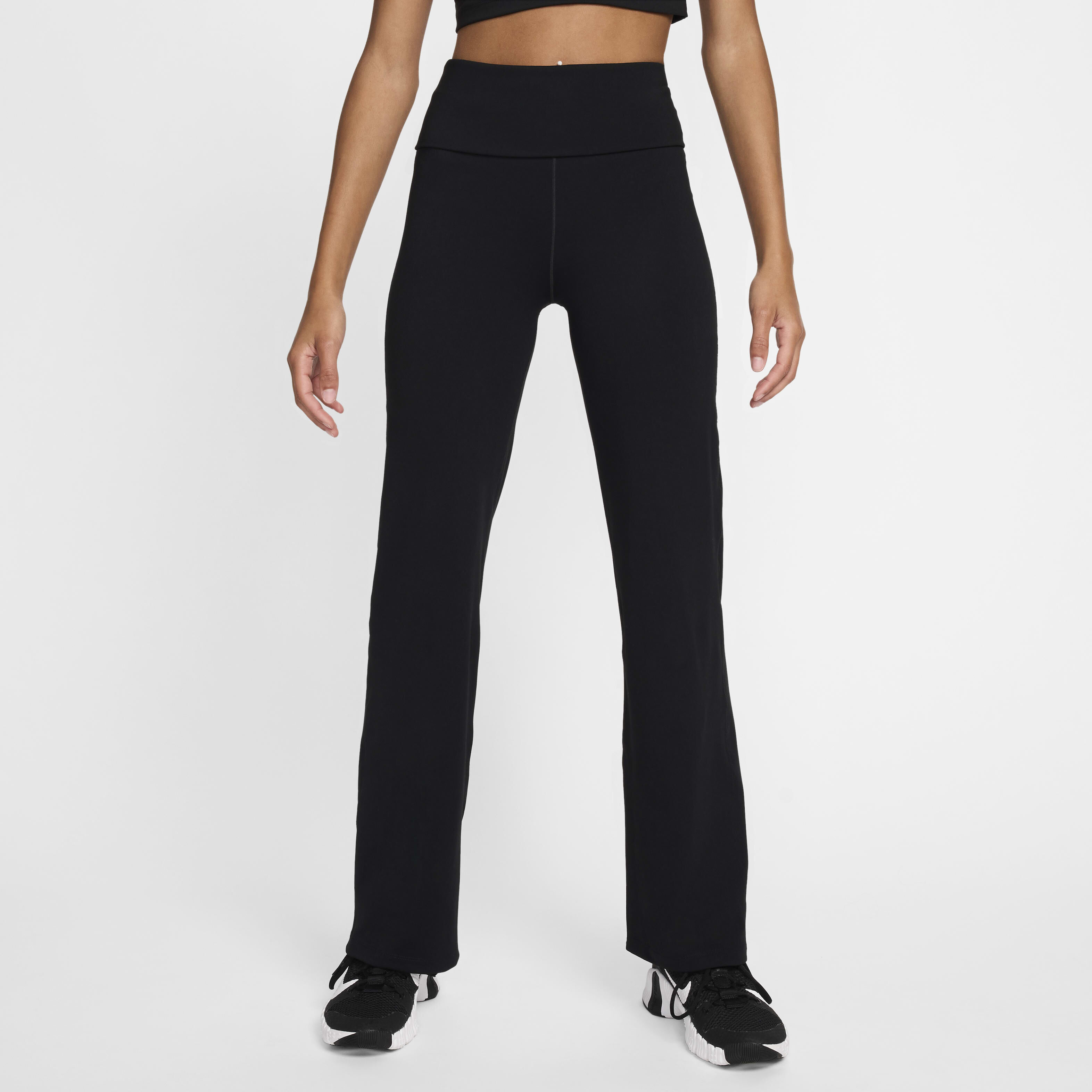 Nike dry momentum discount