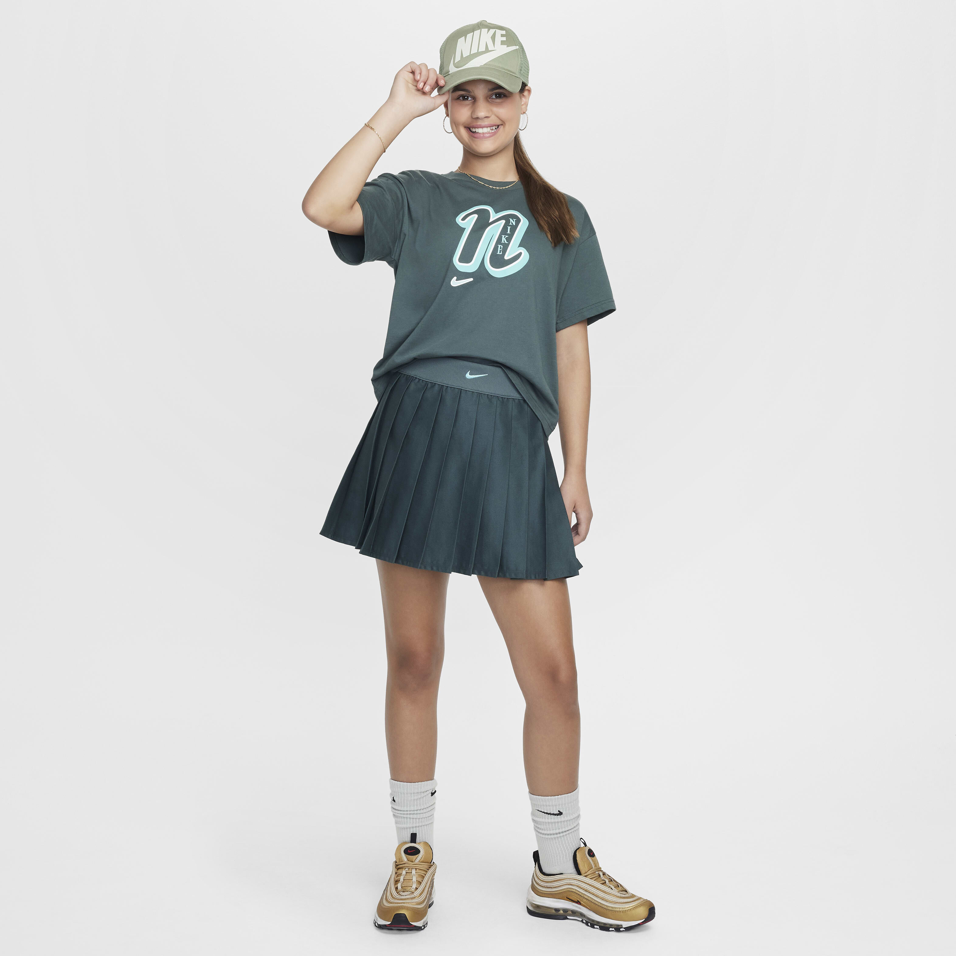 نايكي سبورتسوير image number 3