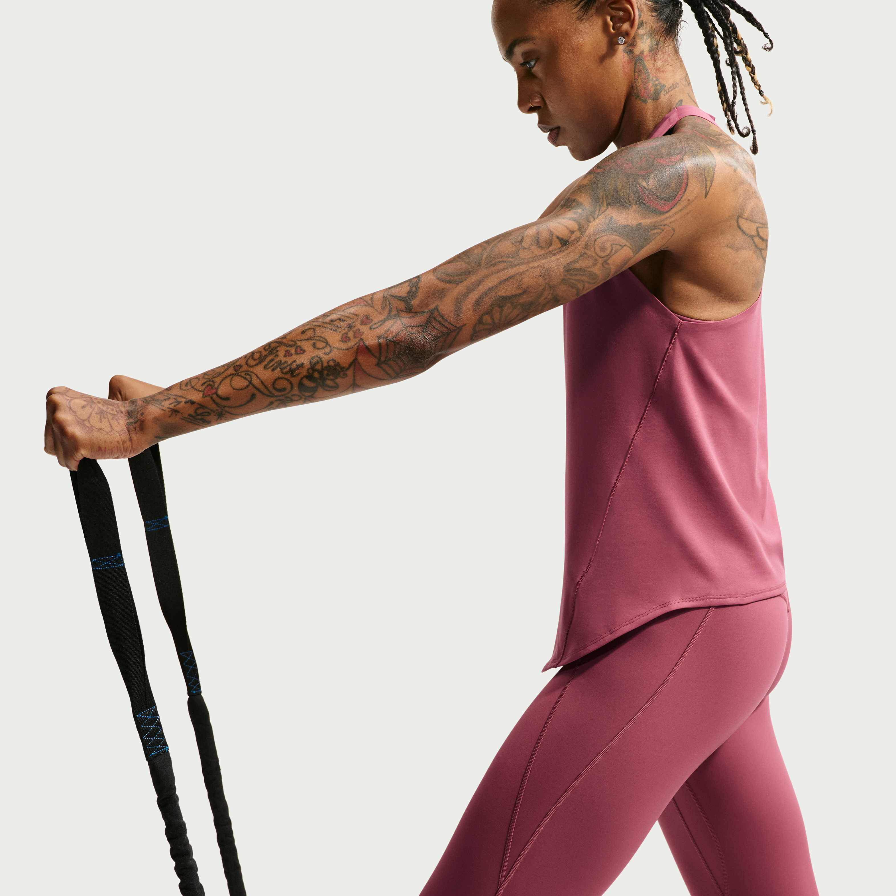 Nike Universa image number 7