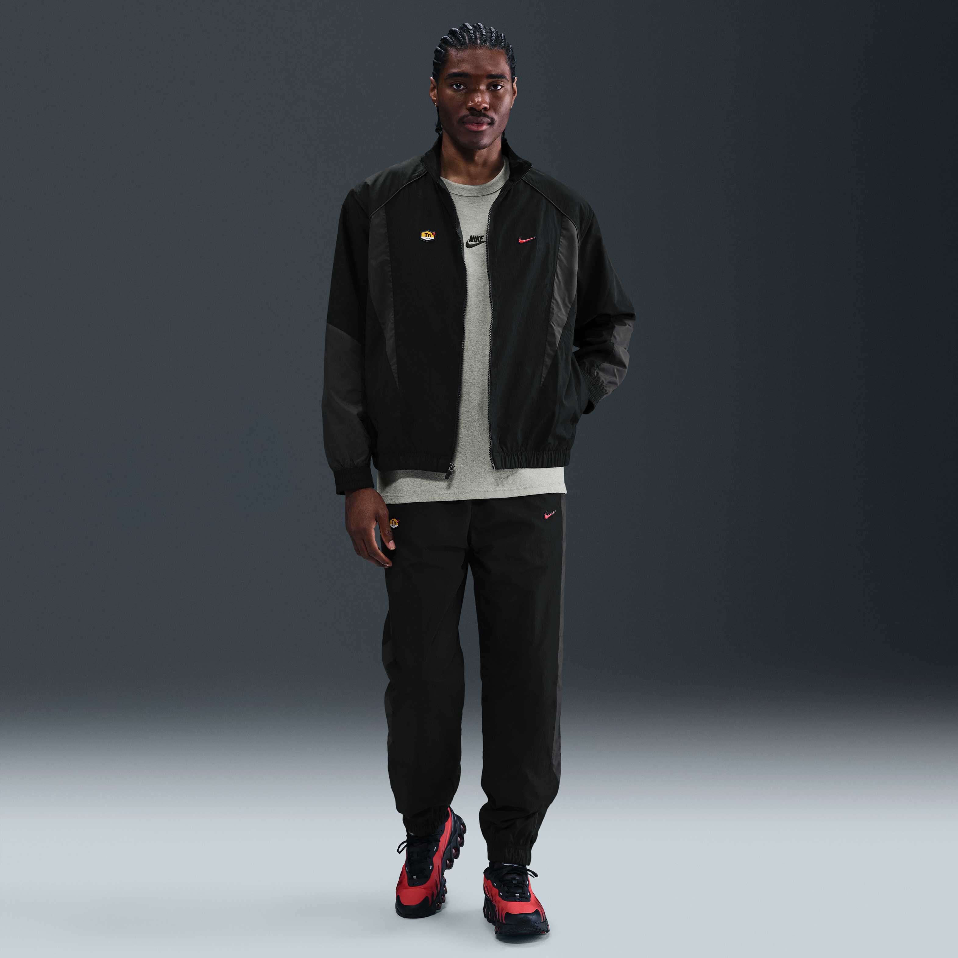 نايكي سبورتسوير image number 3