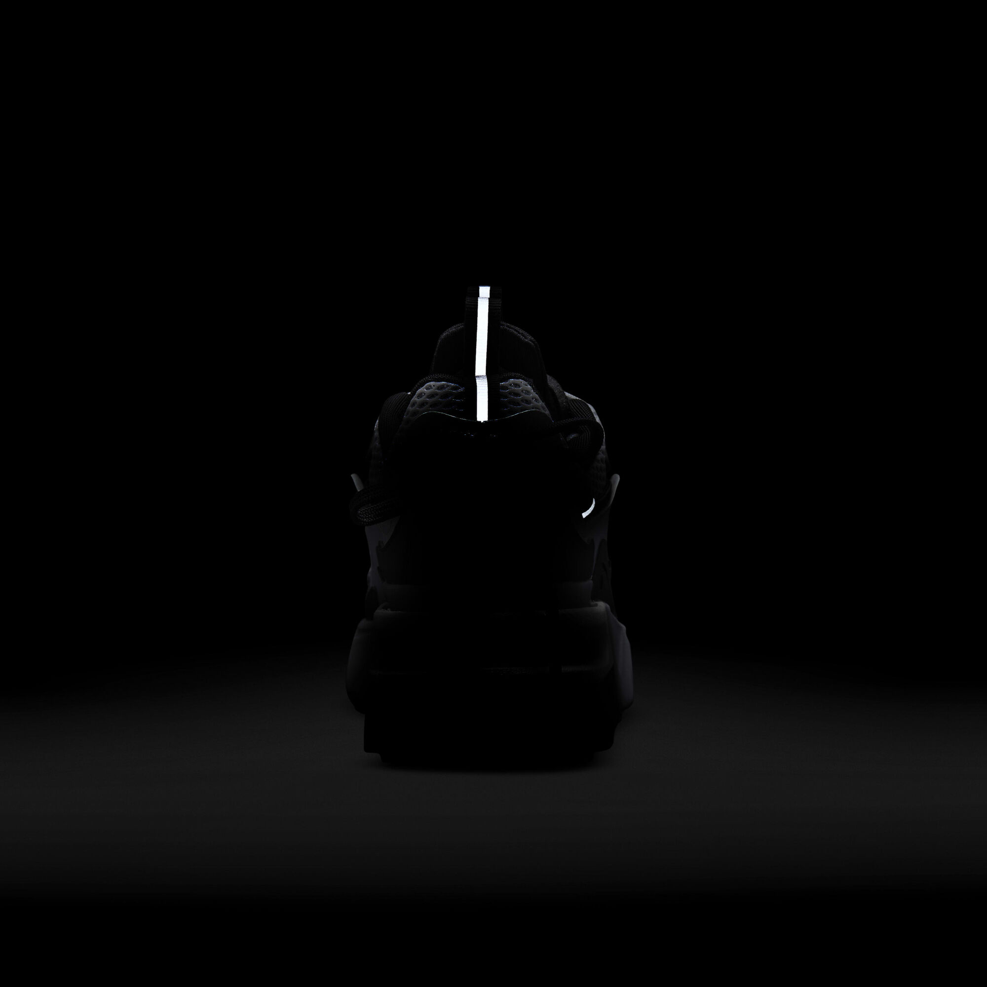 Zoom image