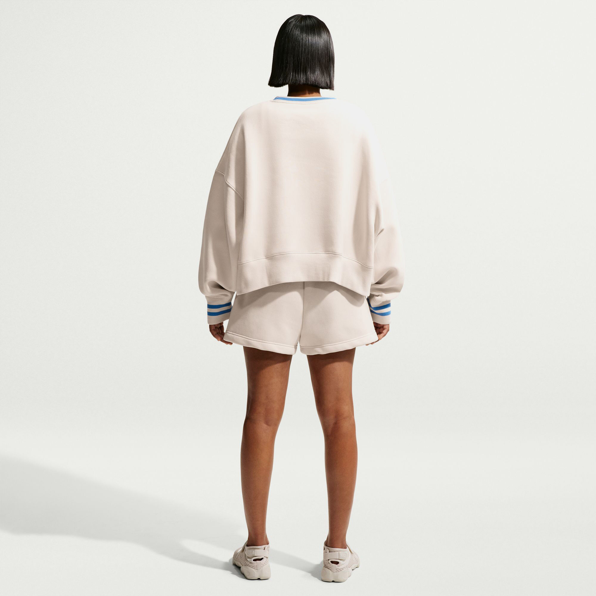 Nike Sportswear Phoenix Fleece image number 1