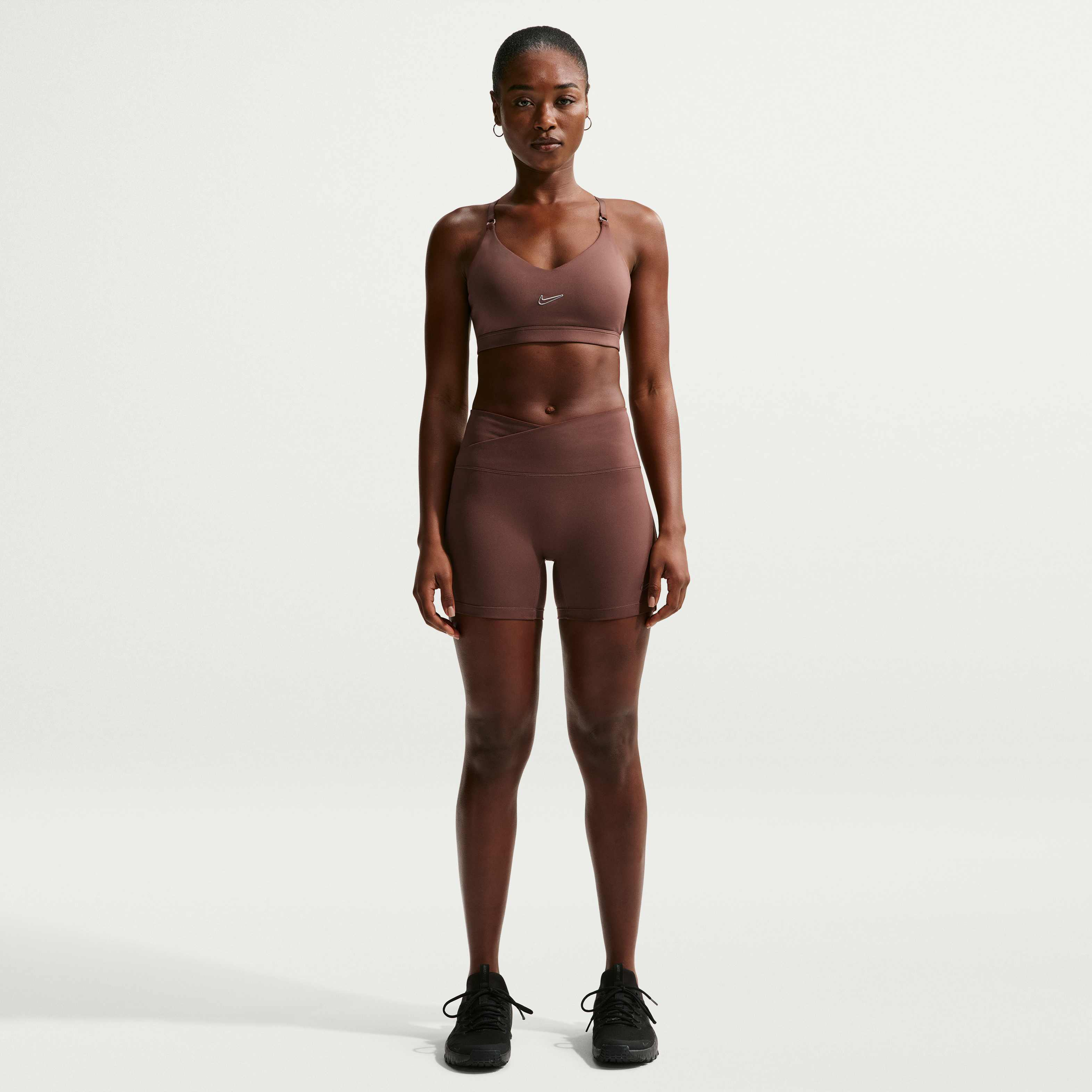 نايكي اندي image number 3