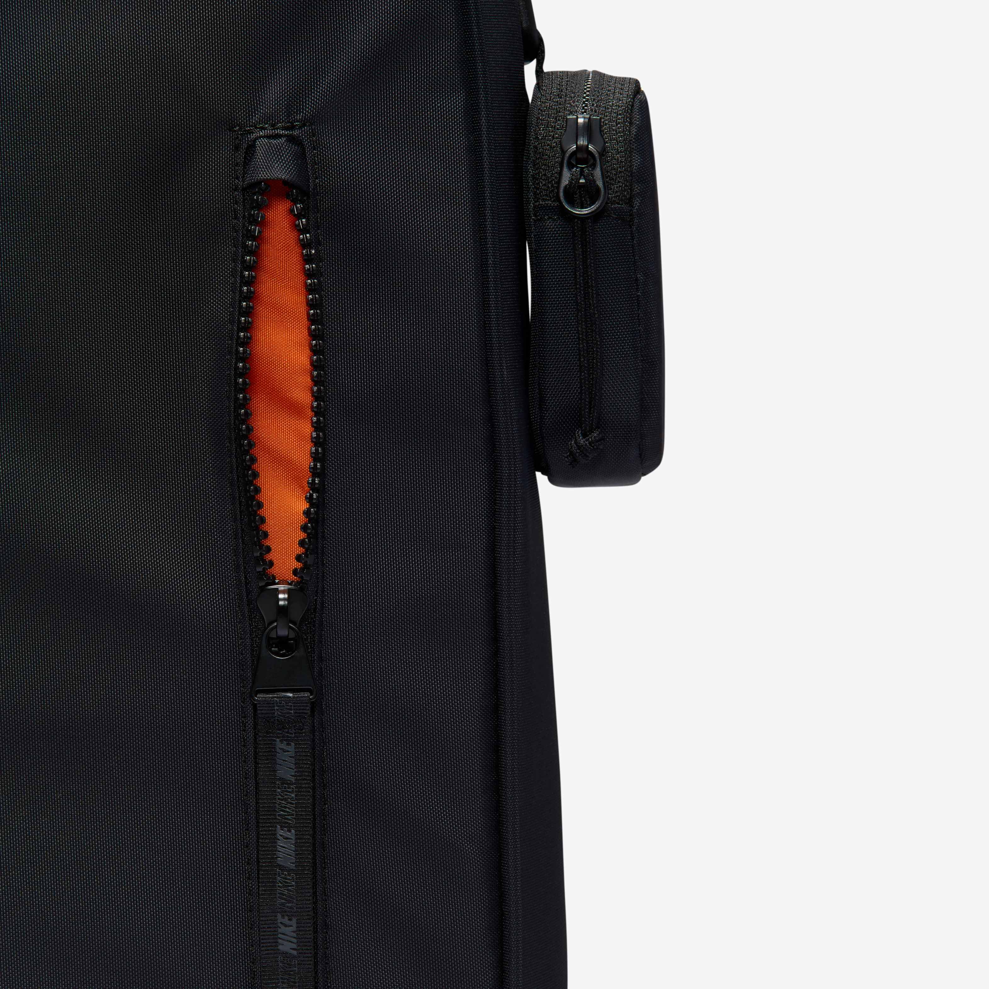 Nike Sportswear Commute image number 15