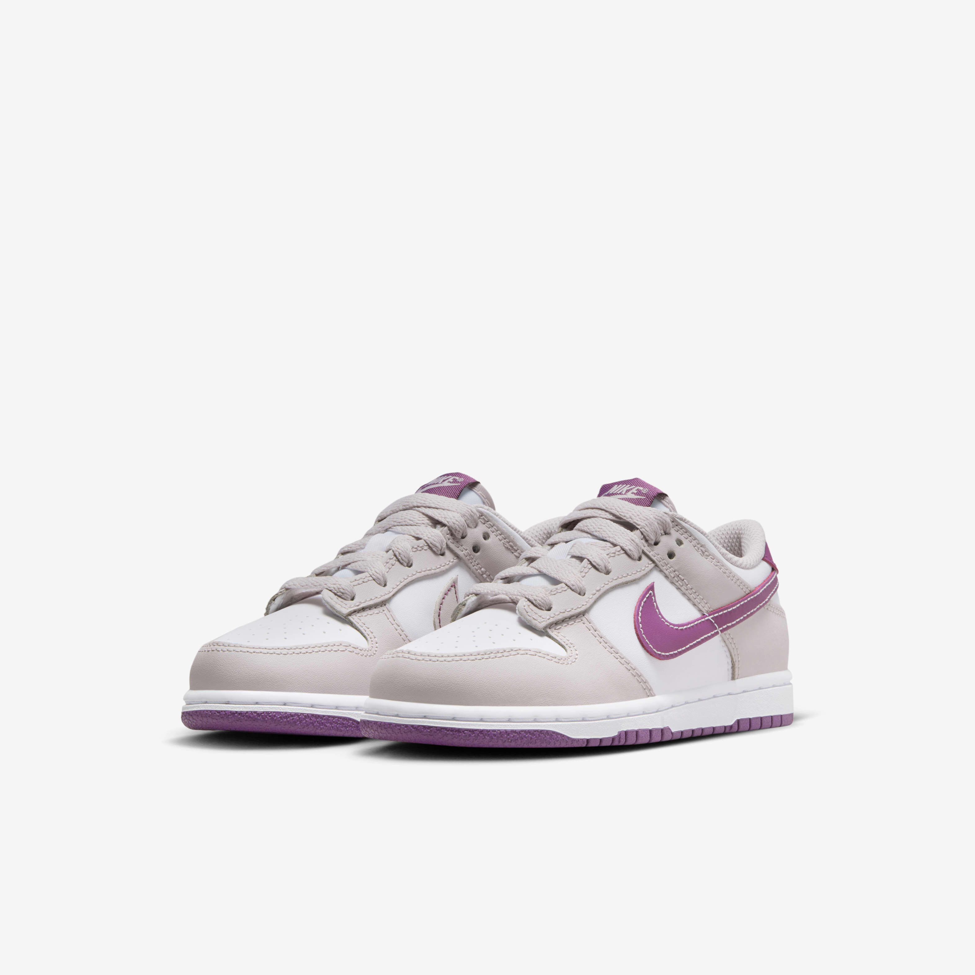 Nike Dunk Low image number 4
