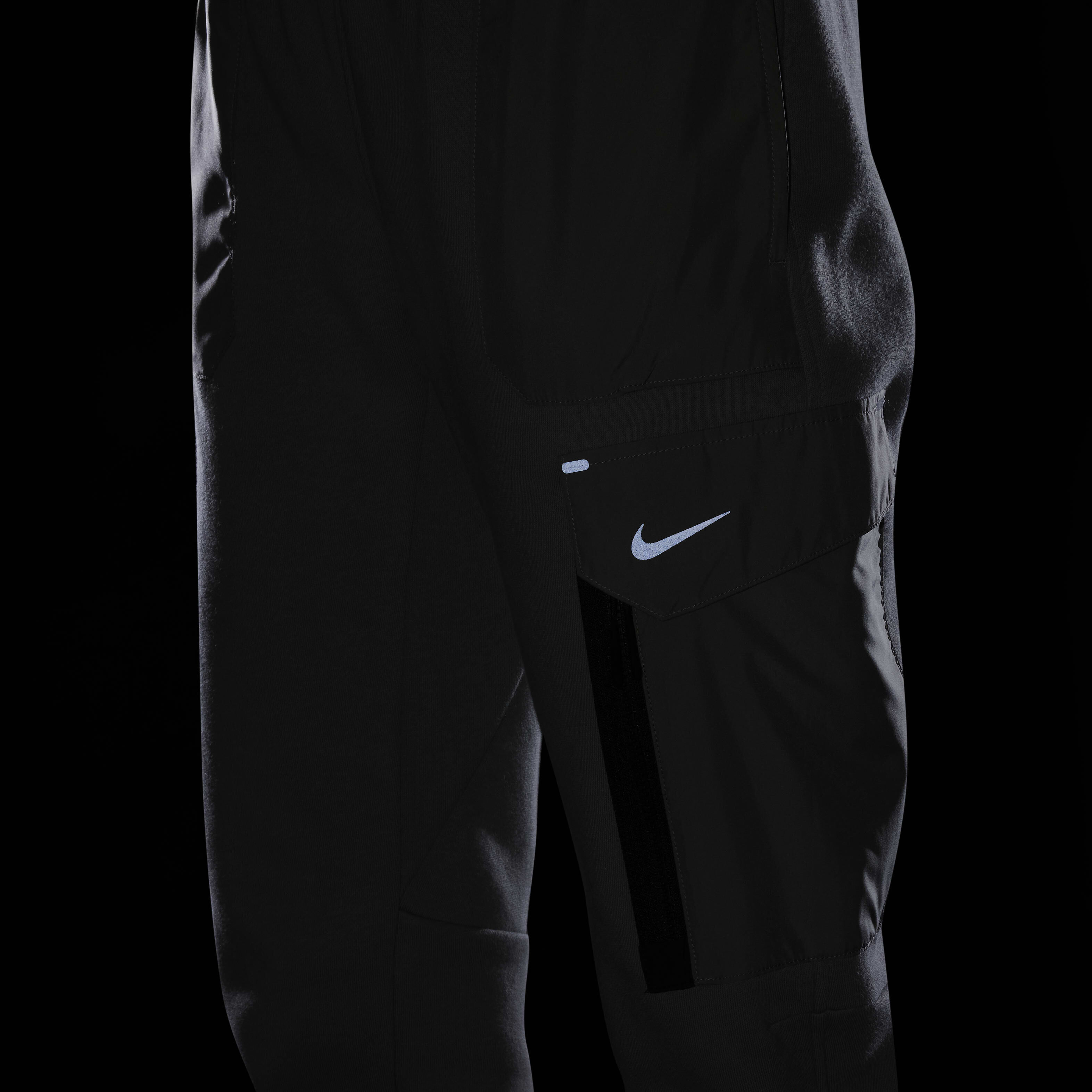 Buy Nike Sportswear City Utility EasyOn Older Kids Fleece Trousers Nike Qatar Official
