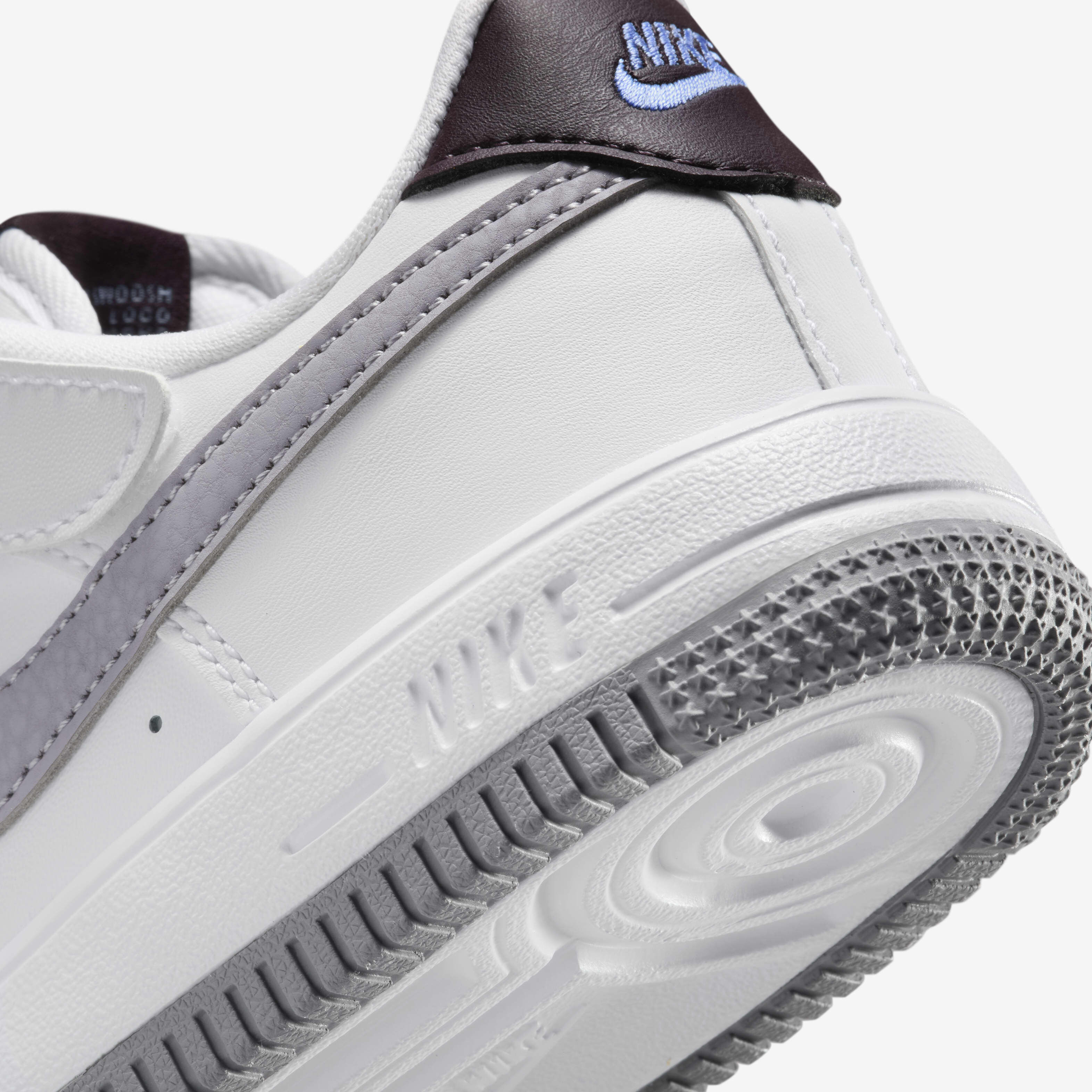 Nike Force 1 Low EasyOn image number 7