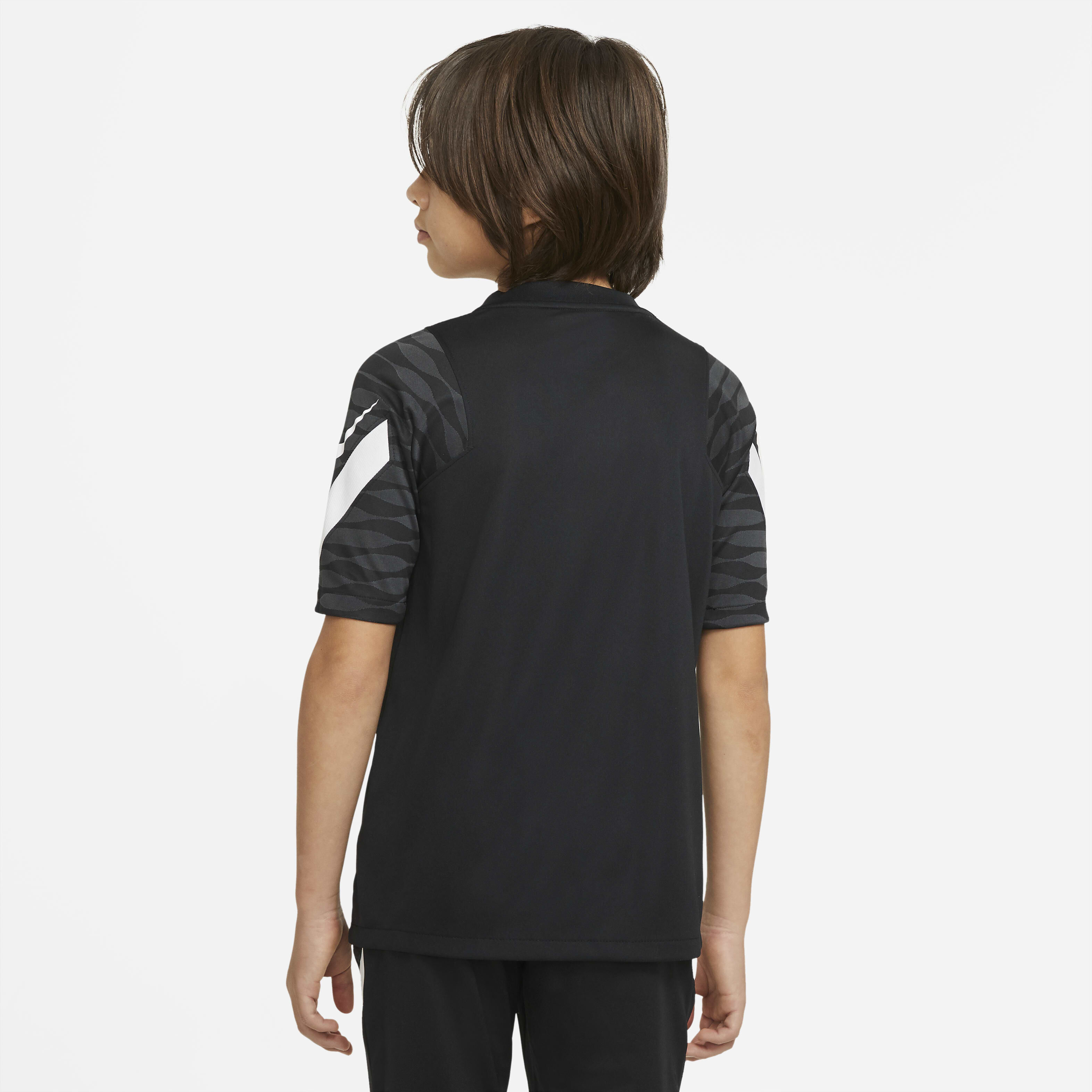 Nike Dri-FIT Strike image number 1
