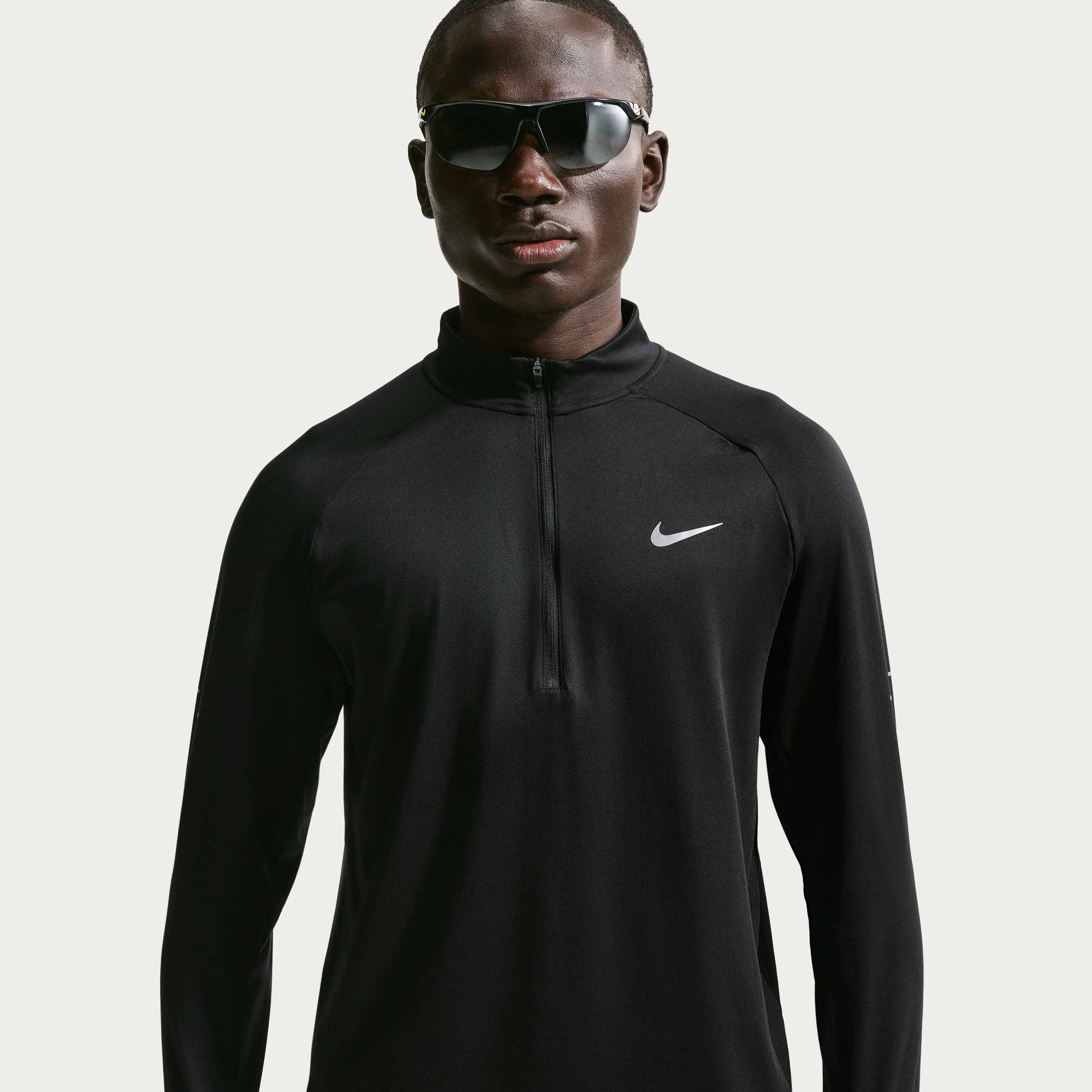 Nike Stride image number 0