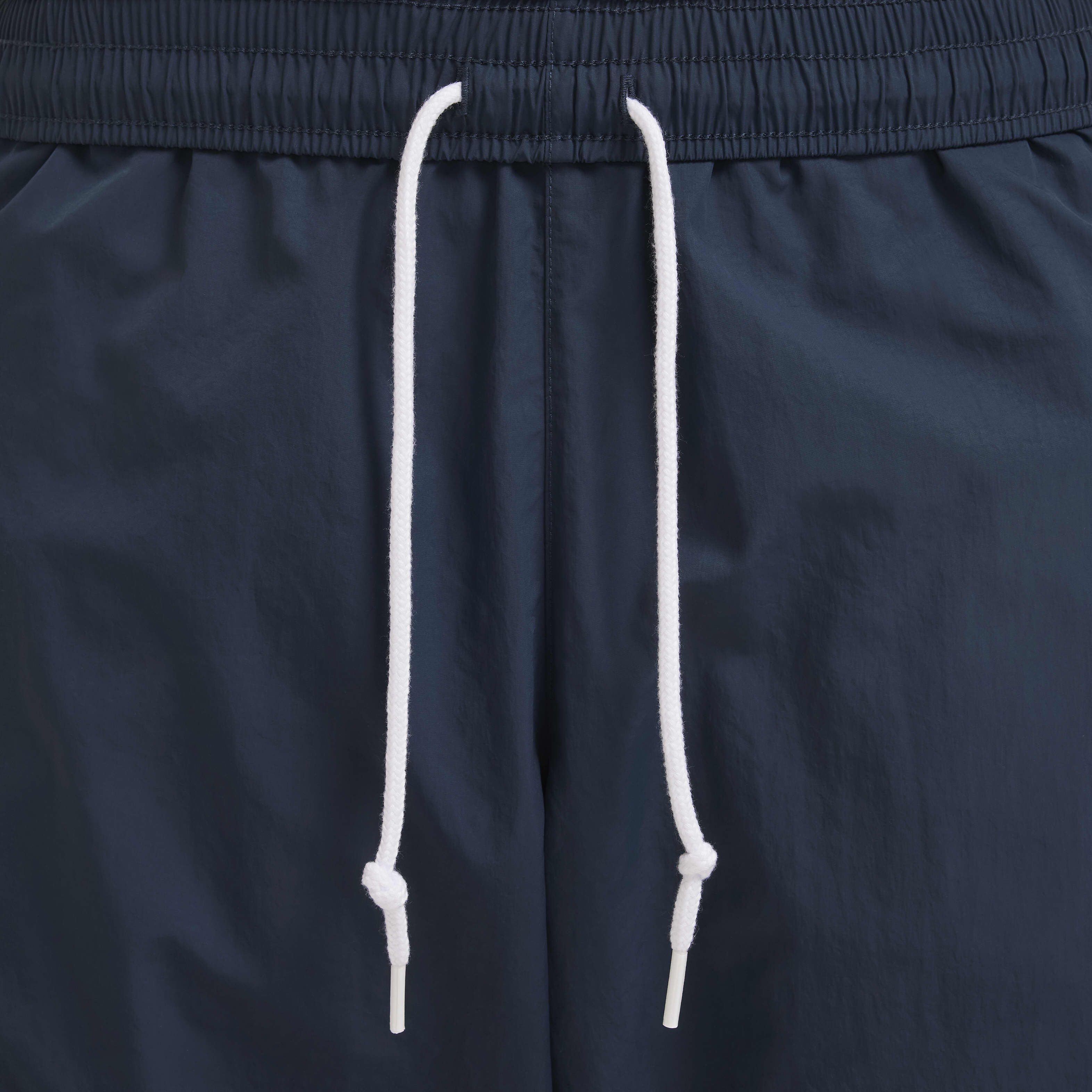 Nike Solo Swoosh image number 2