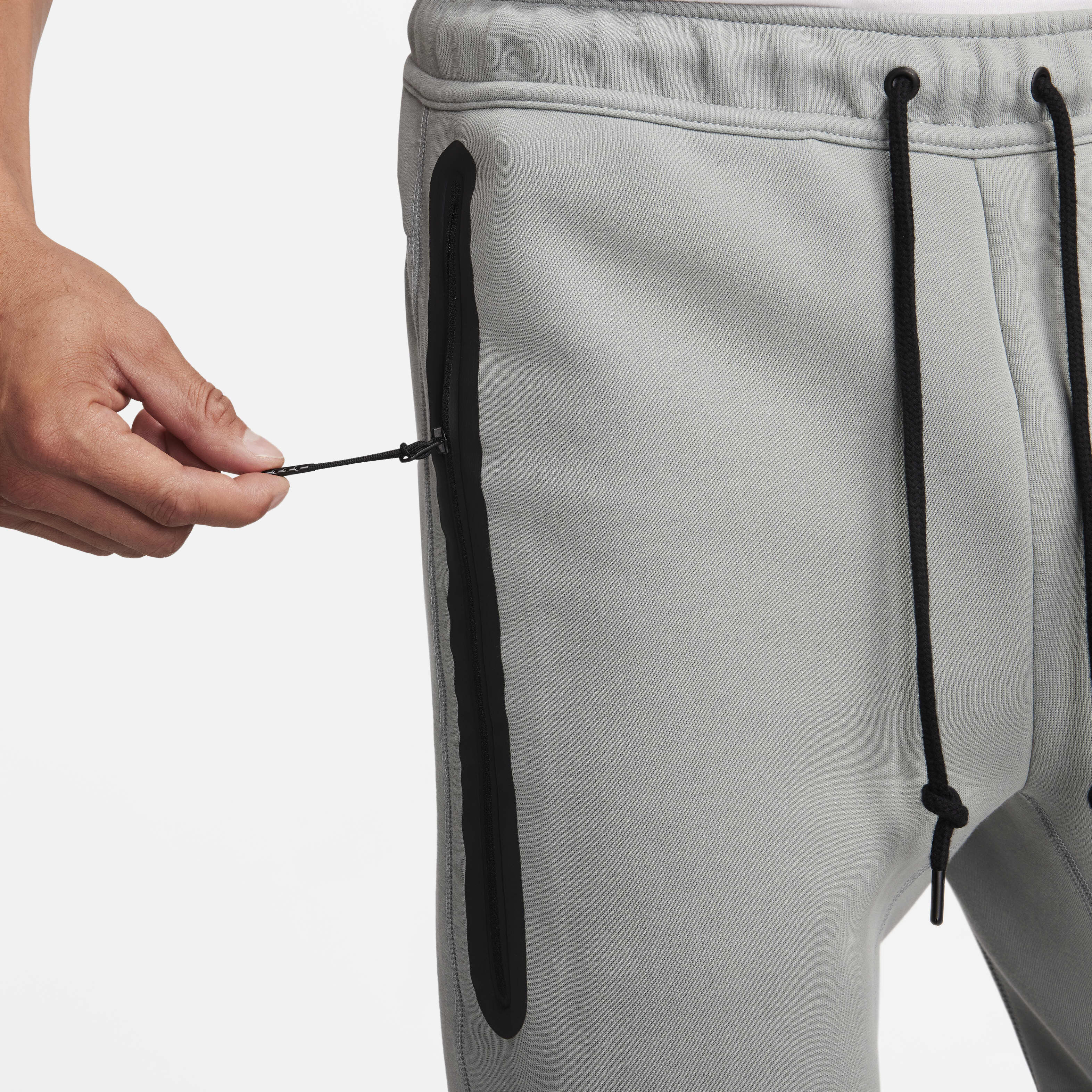 نايكي سبورتسوير تك فليس image number 4