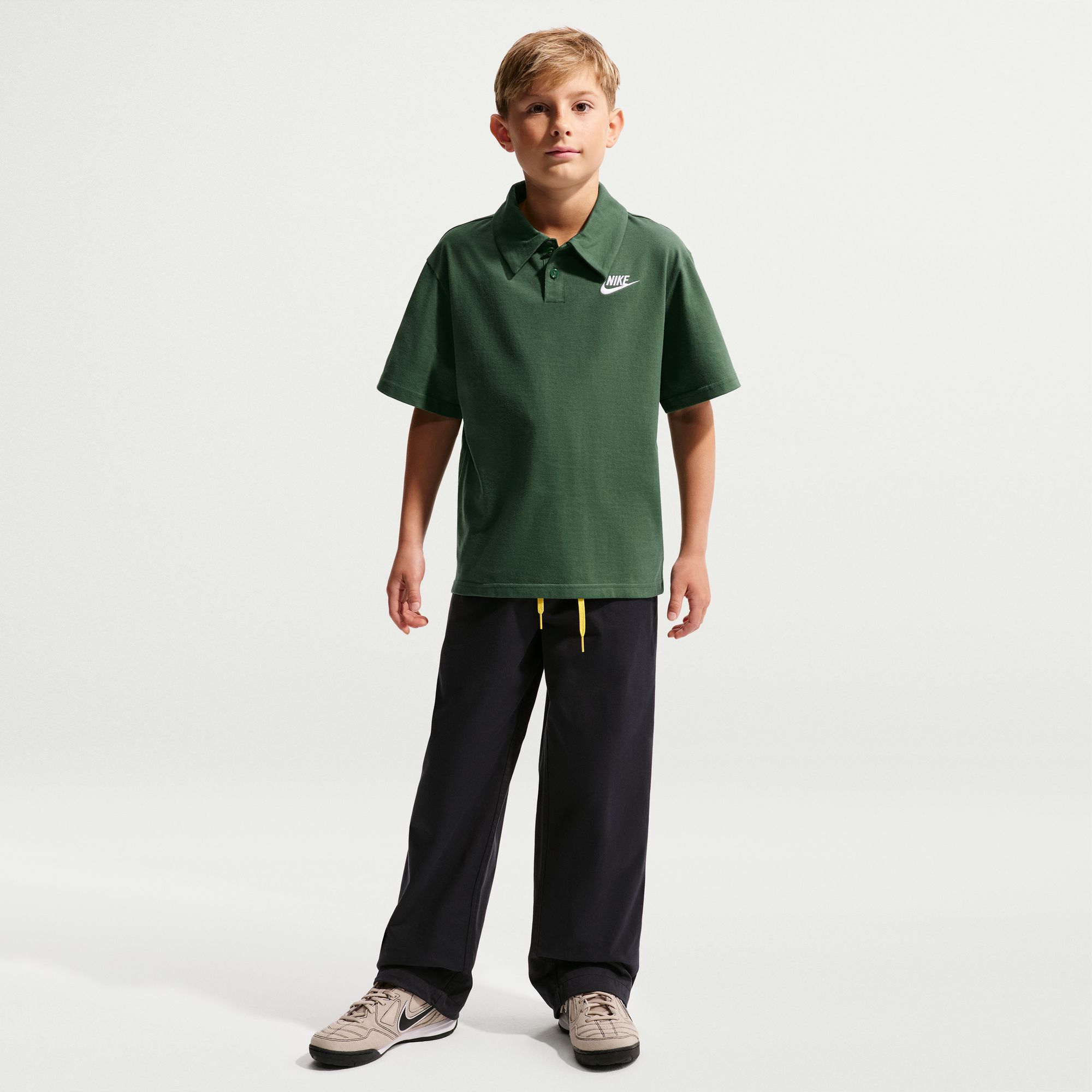 Nike Sportswear Club image number 0
