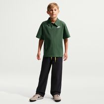Nike Sportswear Club