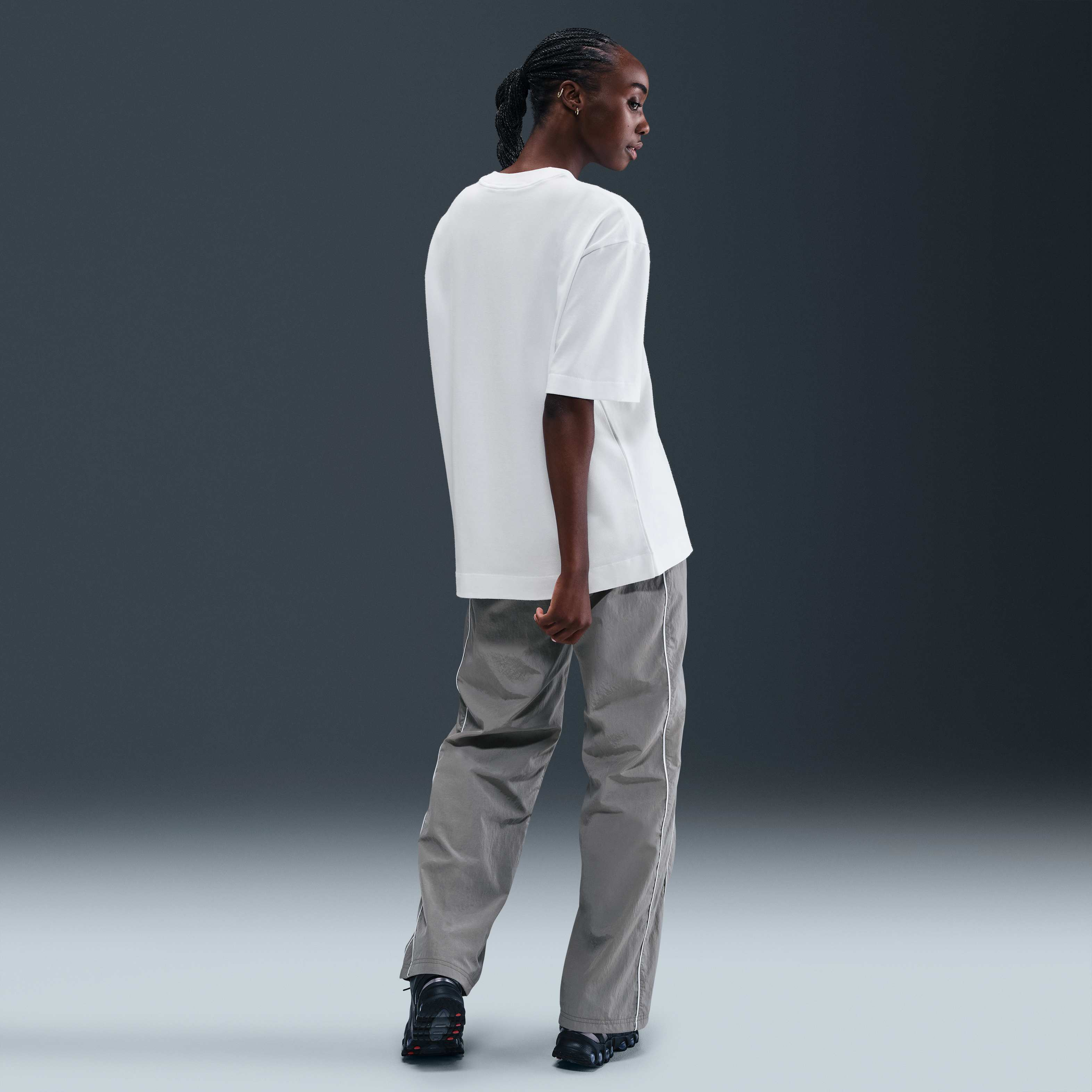 Nike Sportswear image number 4