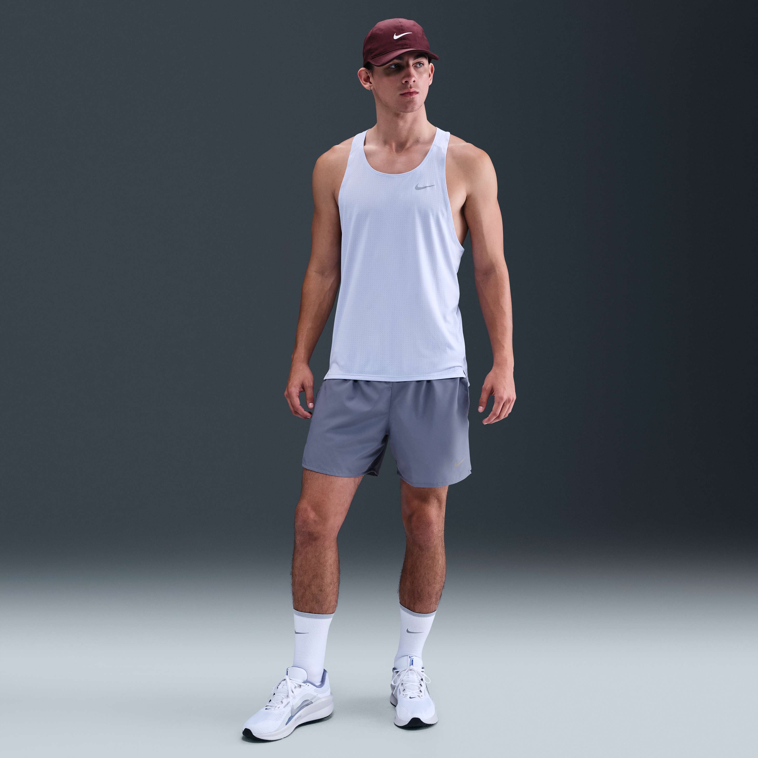 Nike Challenger image number 0