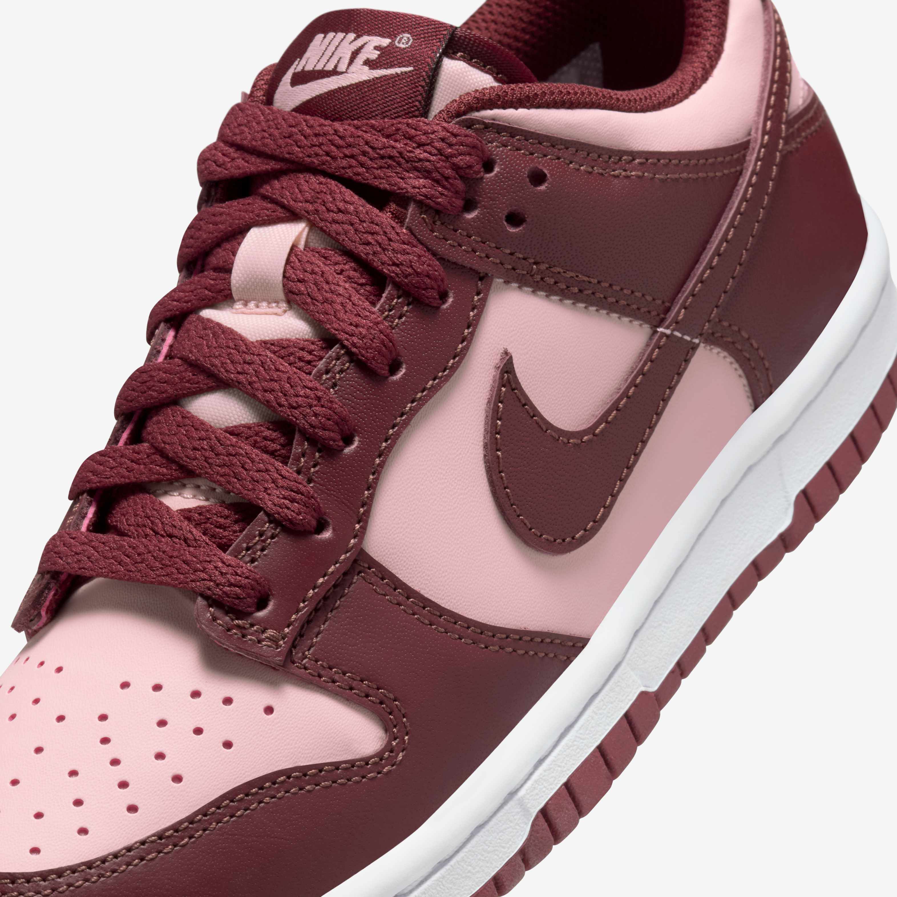 Nike Dunk Low image number 6