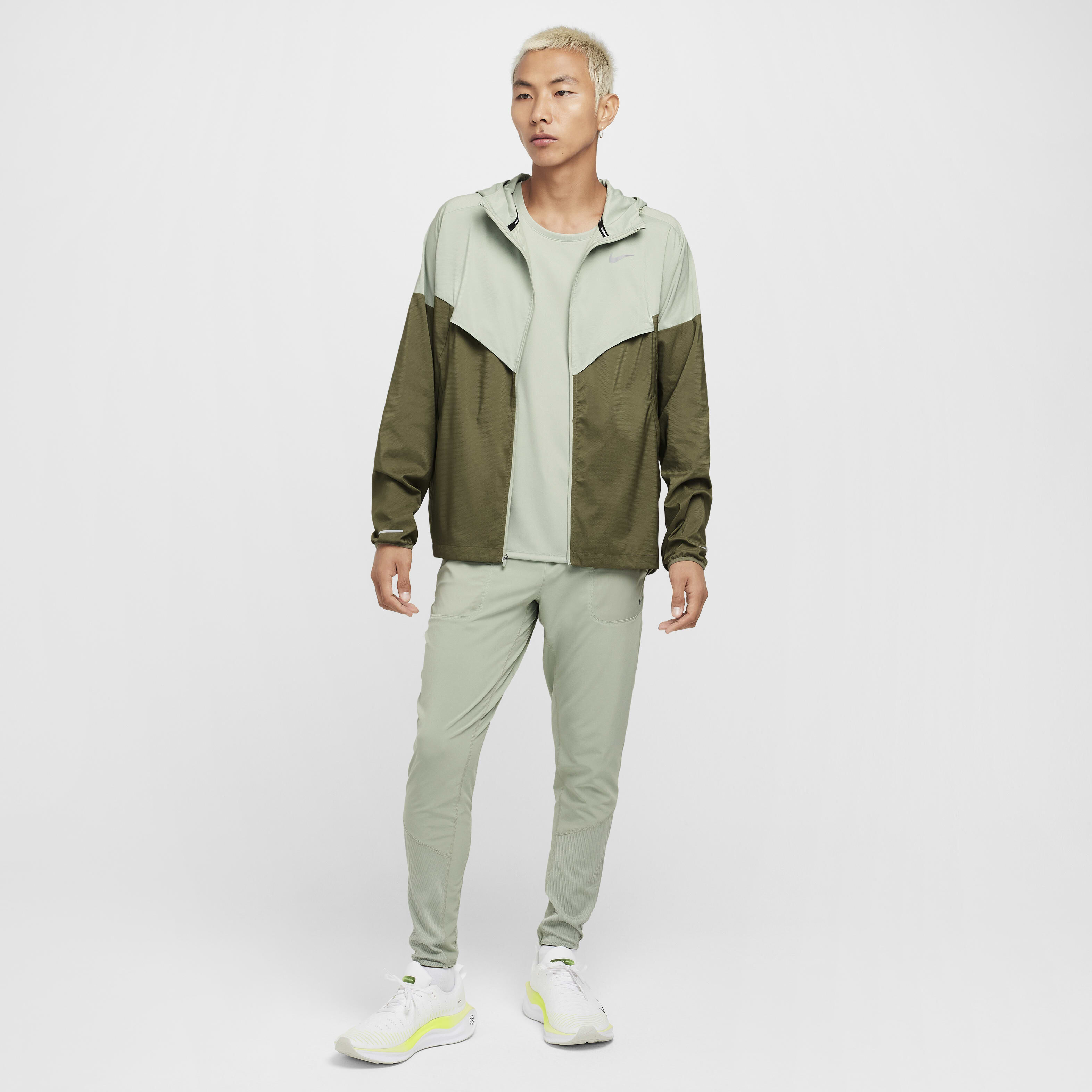 ウォーキング・ランニングウェア Nike Windrunner Repel Running Jacket Nike Running Jacket Repel Lightweight Windrunner - Black