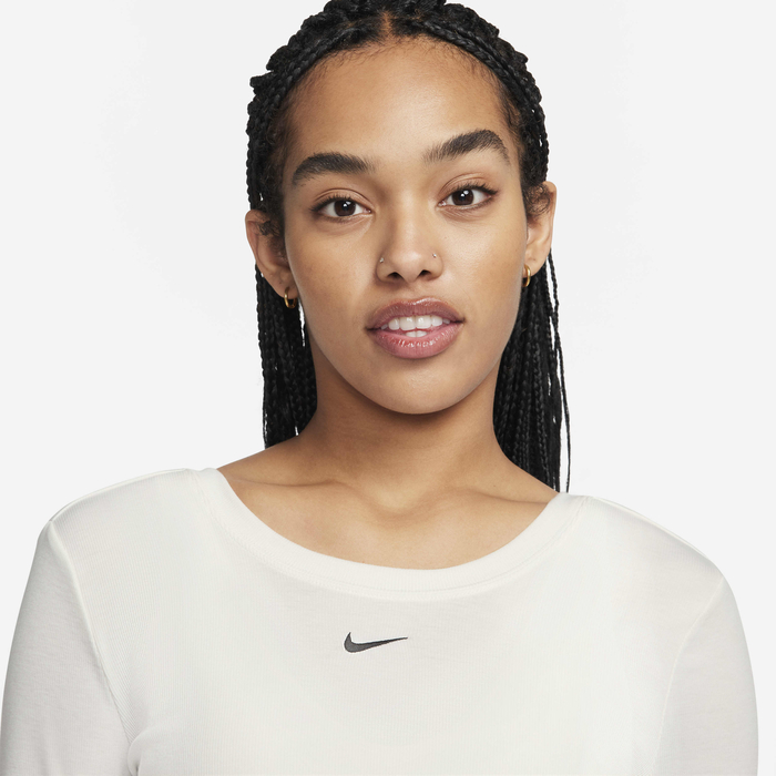 نايكي سبورتسوير تشيل نت image number 2 نايكي سبورتسوير تشيل نت image number 2