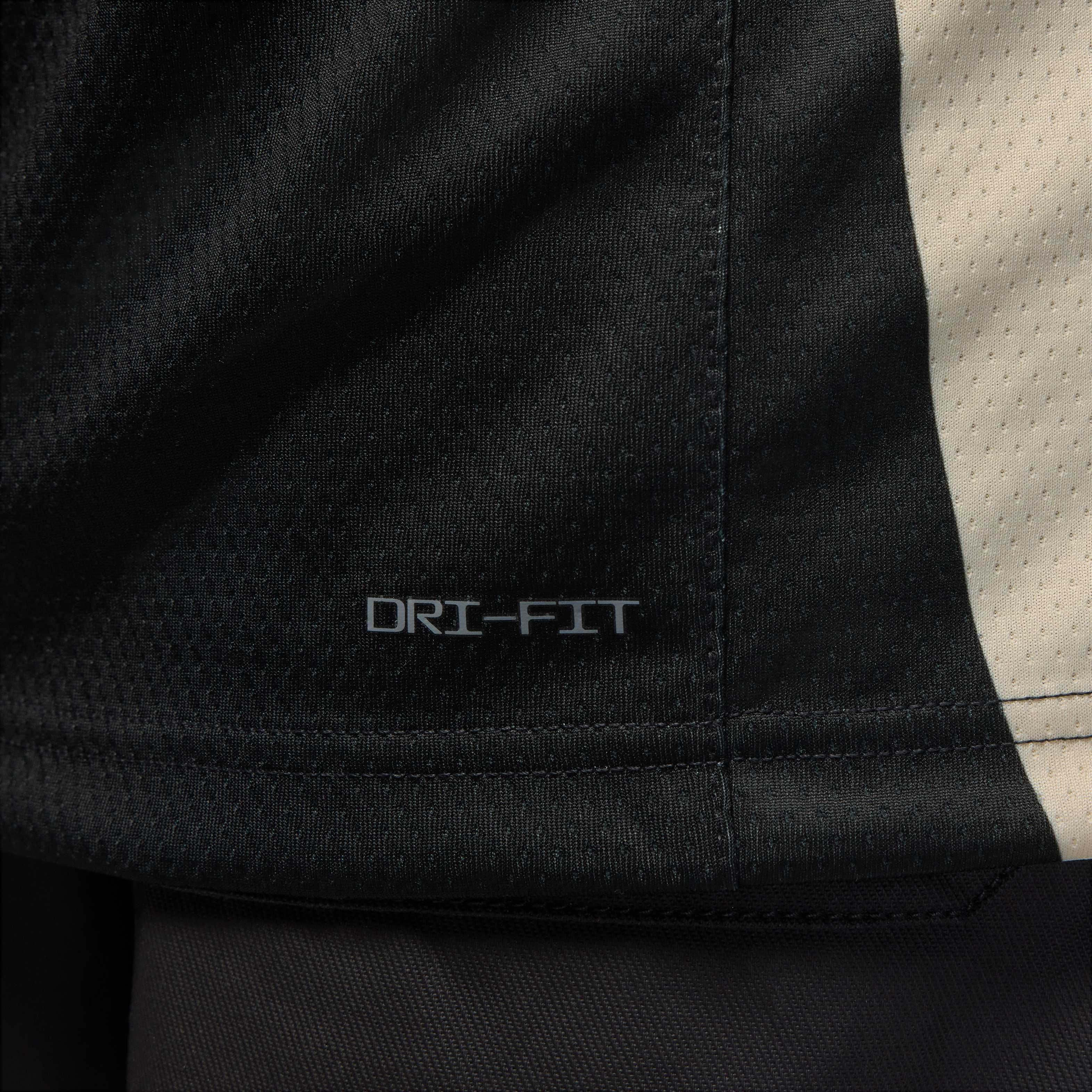 ميلواكي باكس ستيتمنت اديشن image number 6