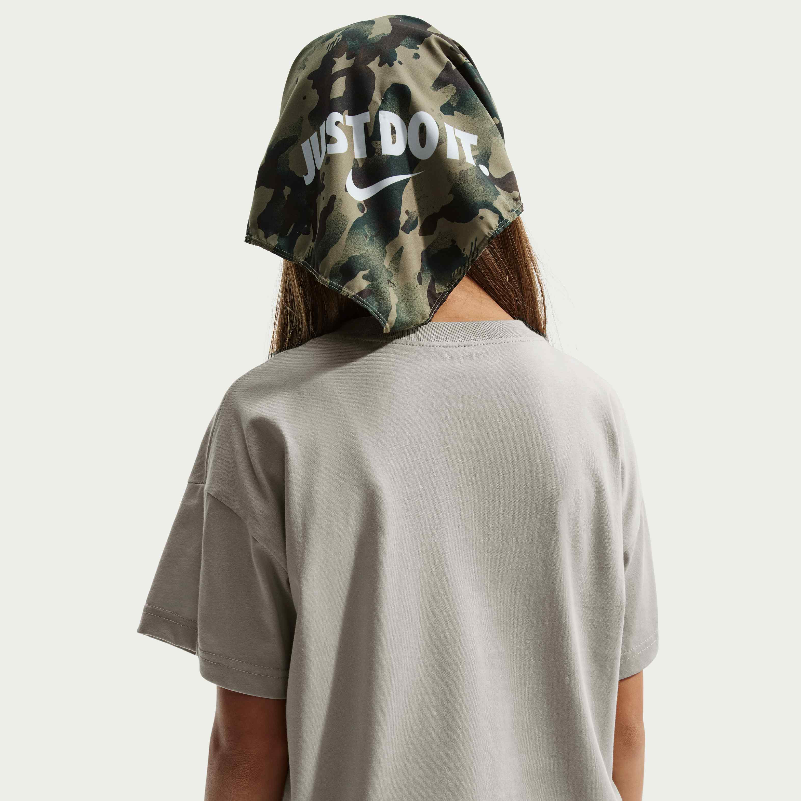 نايكي سبورتسوير ايسنشال image number 1