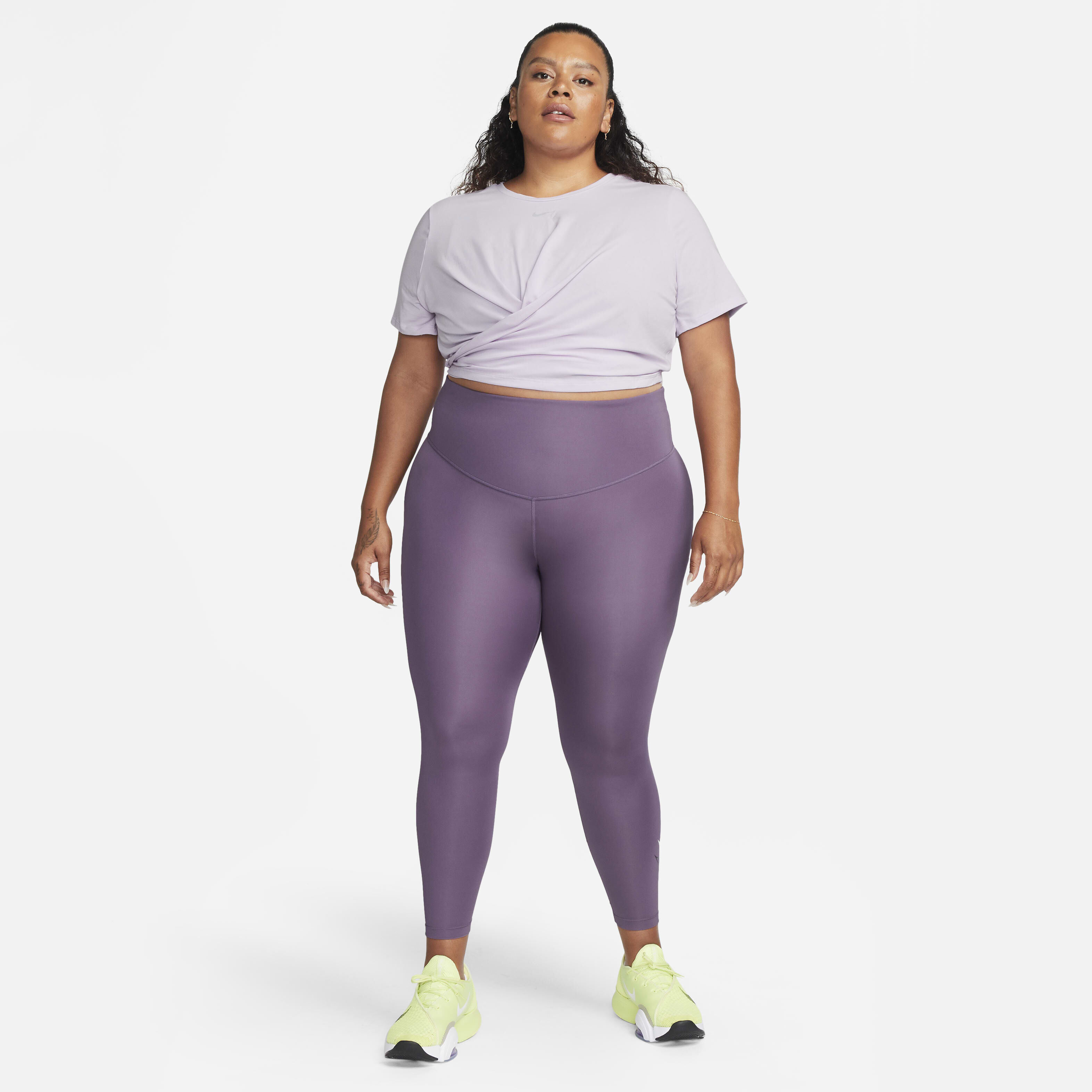 Nike Dri-FIT One Luxe image number 3