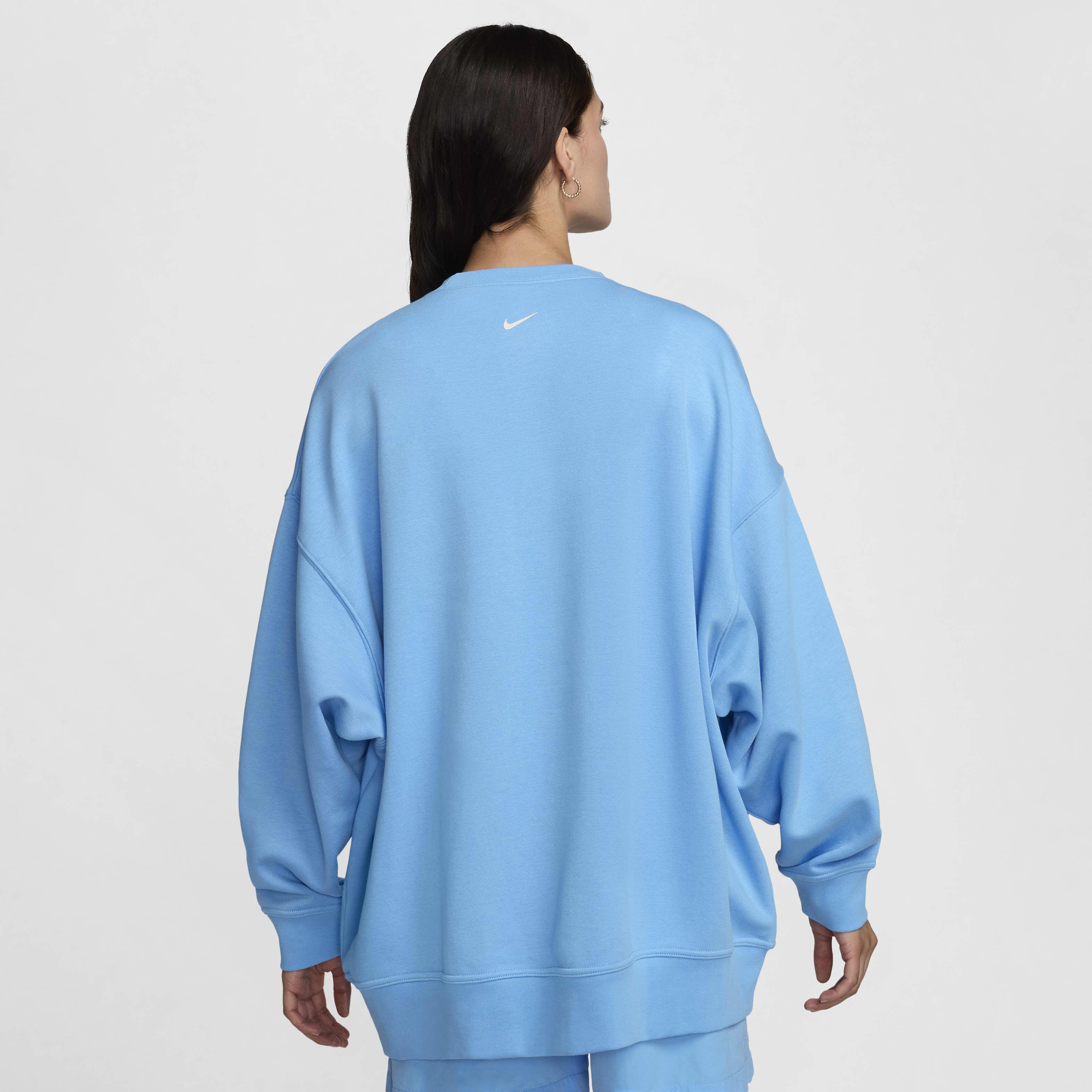 نايكي سبورتسوير image number 1