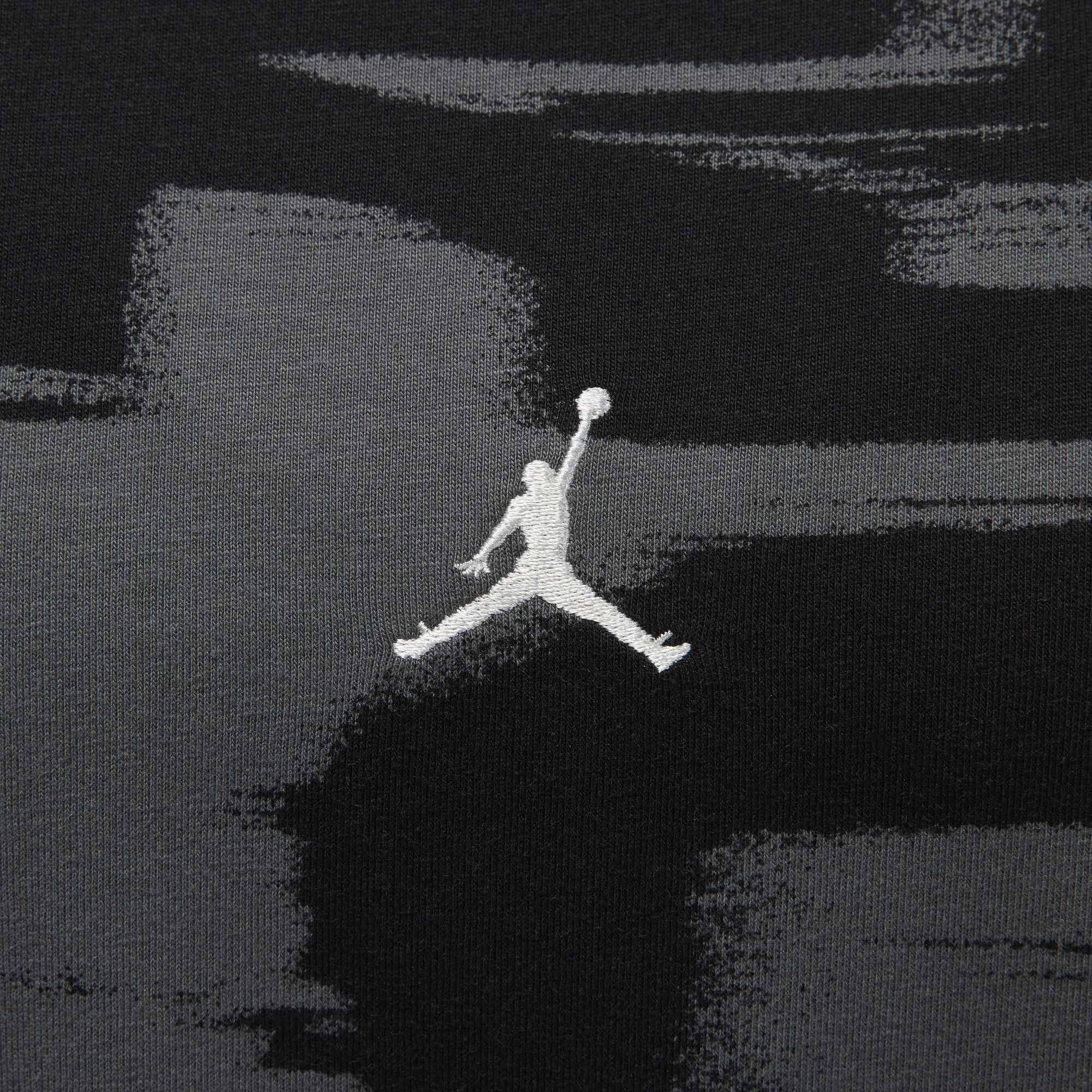 Zoom image
