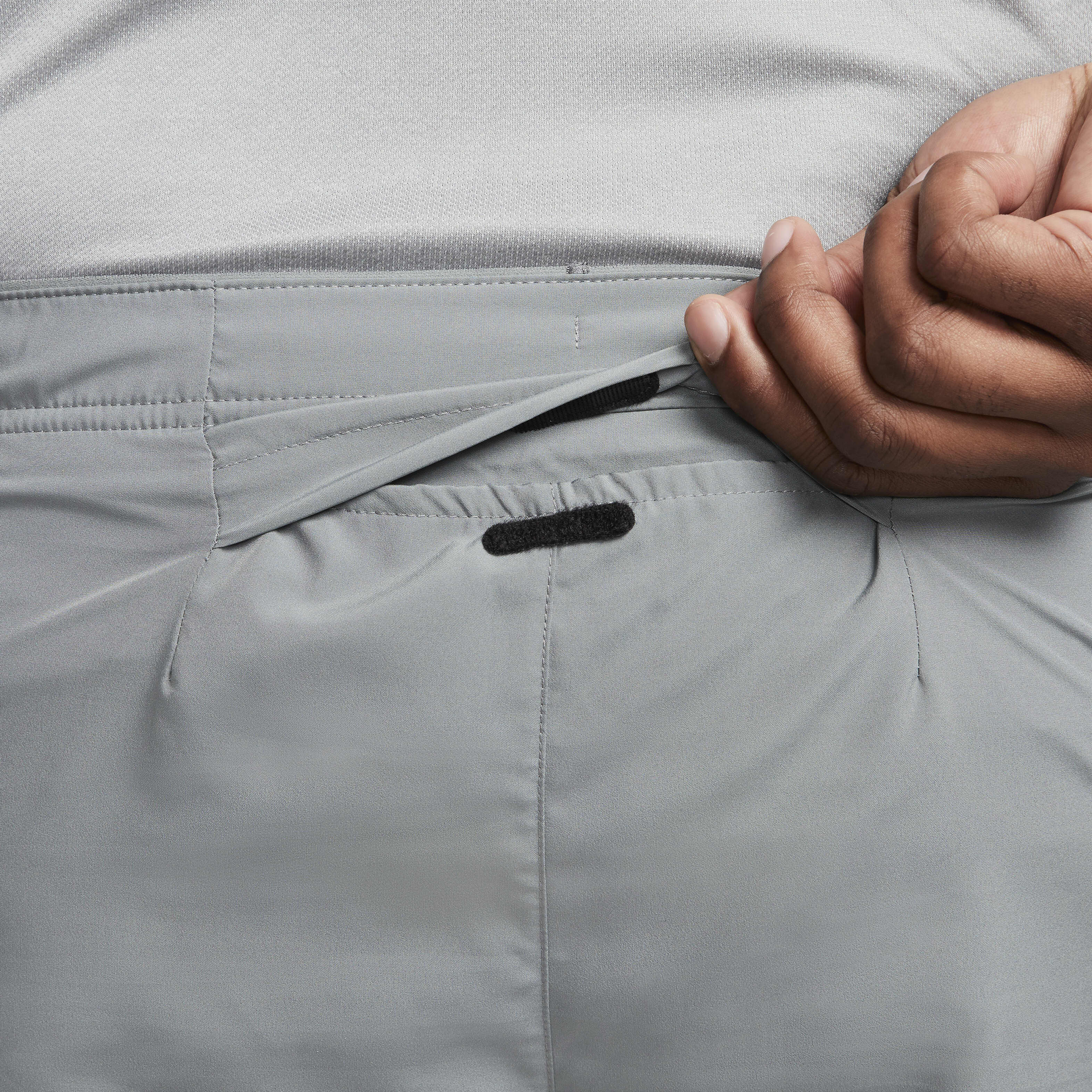 نايكي تشالنجر image number 13