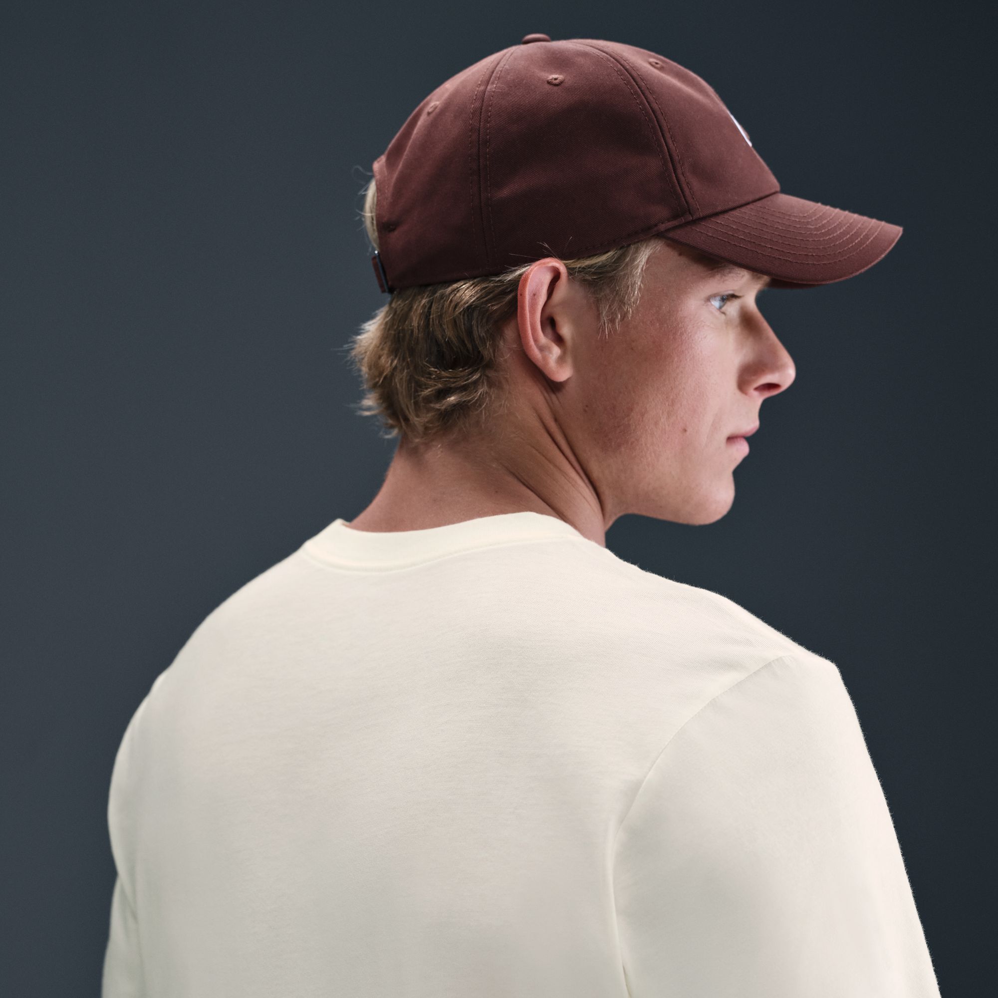 Nike Sportswear image number 2