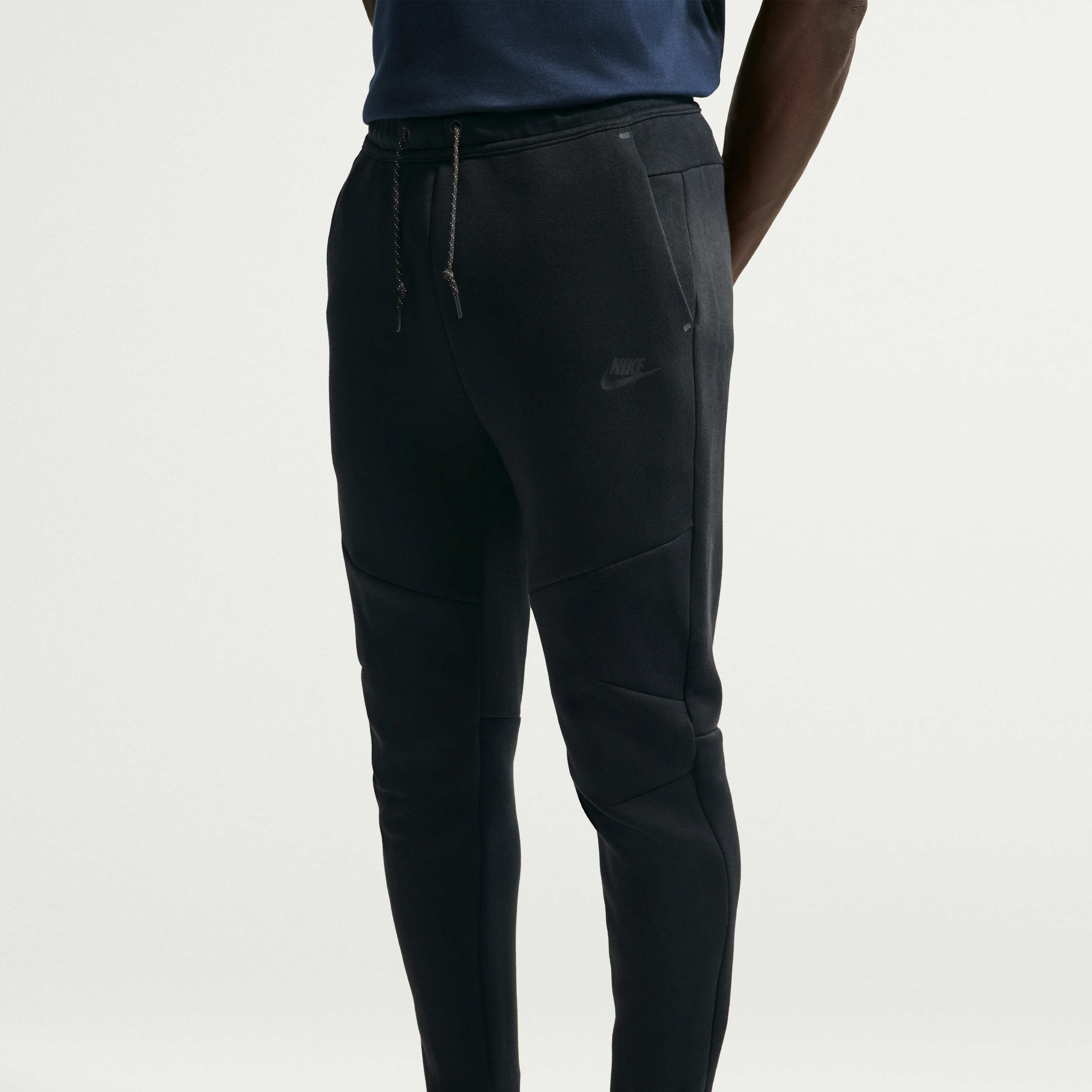 Nike Tech image number 1