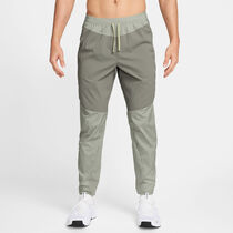 نايكي سترايد