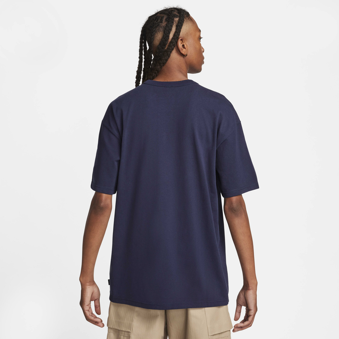 Nike Sportswear Premium Essentials image number 1 Nike Sportswear Premium Essentials image number 1
