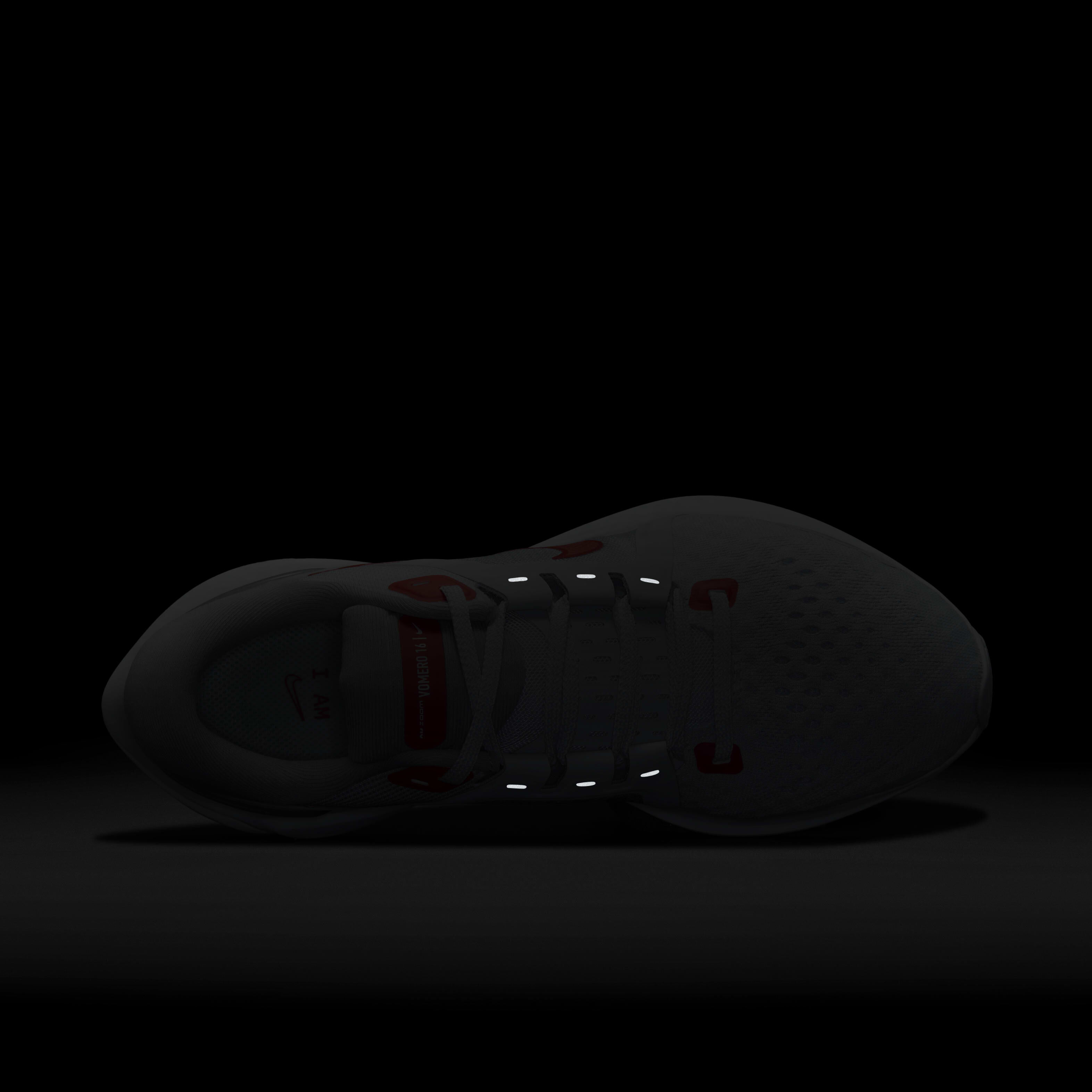 Nike Vomero 16 image number 8