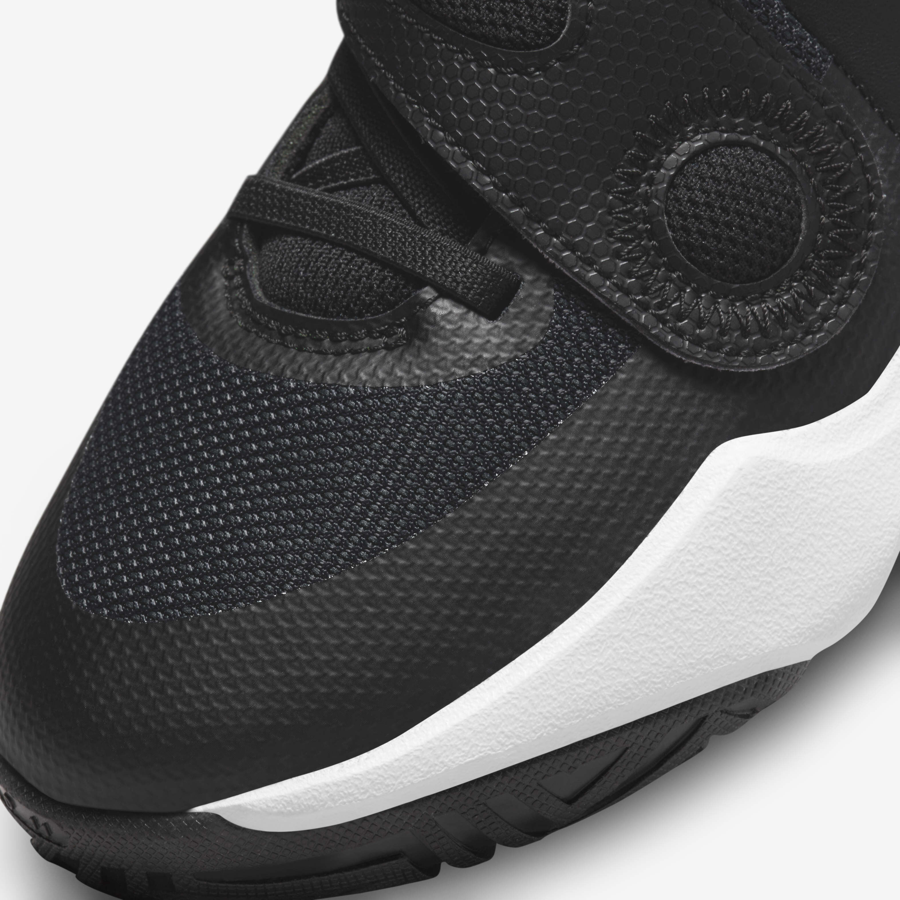 Nike kids team hustle d 6 clearance