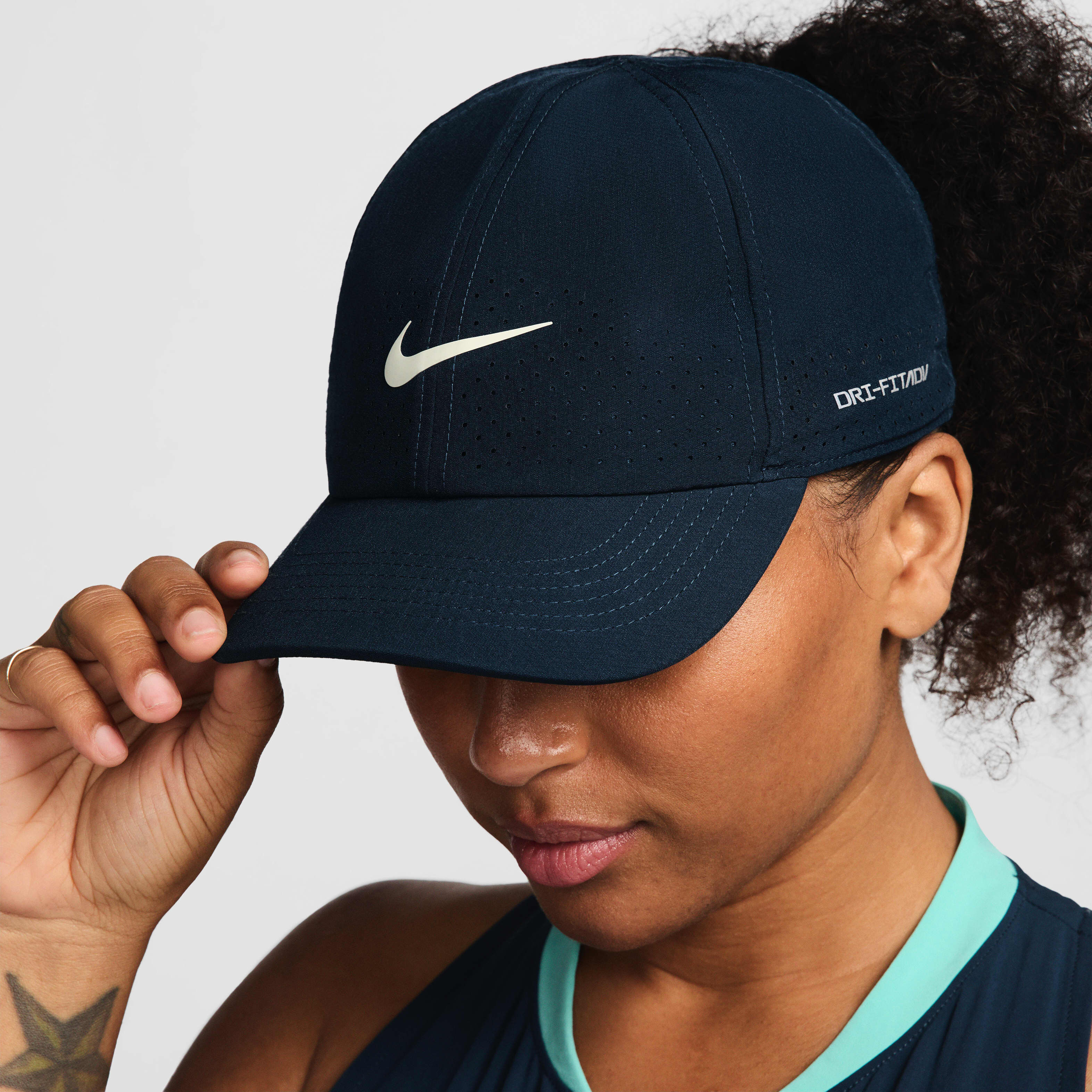 Nike tennis cap dri fit deals