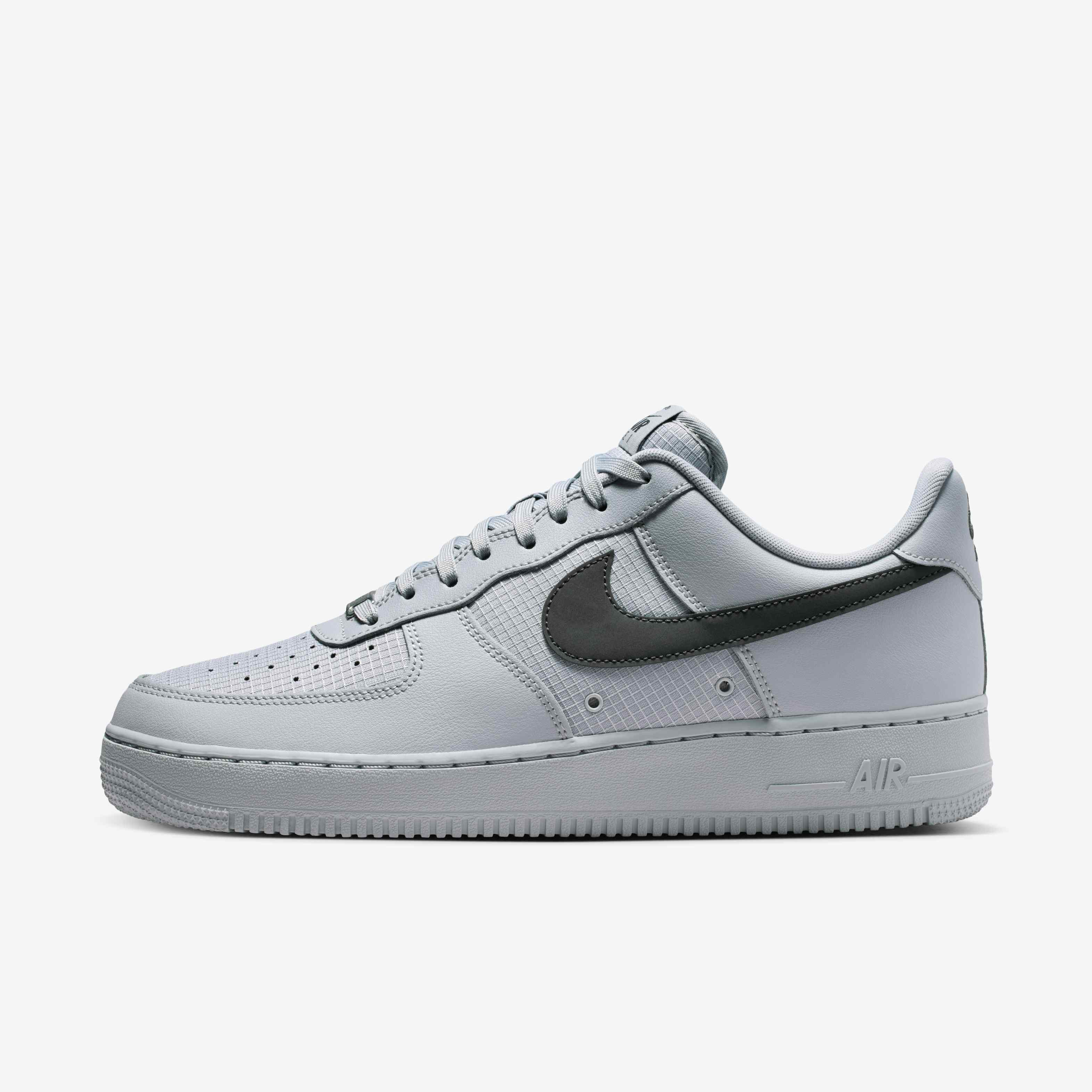 Nike Air Force 1 '07 LV8 image number 0