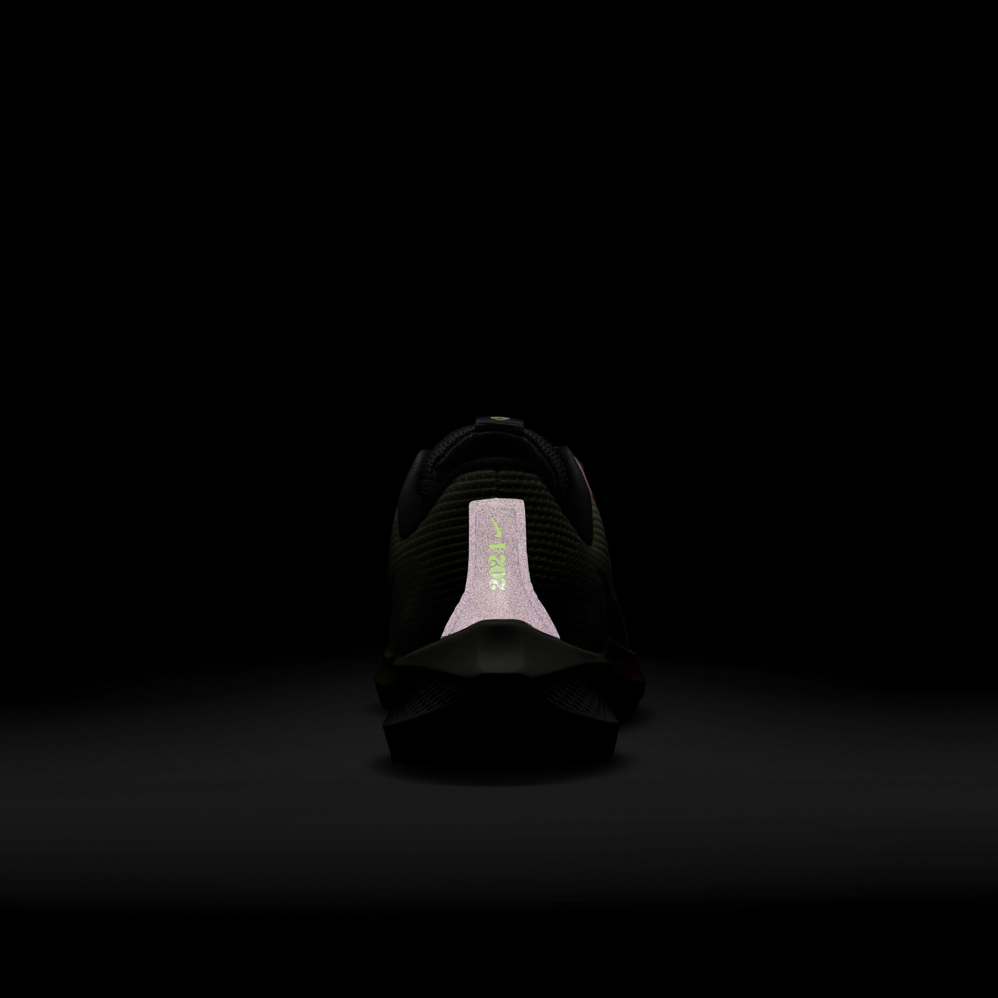 Zoom image