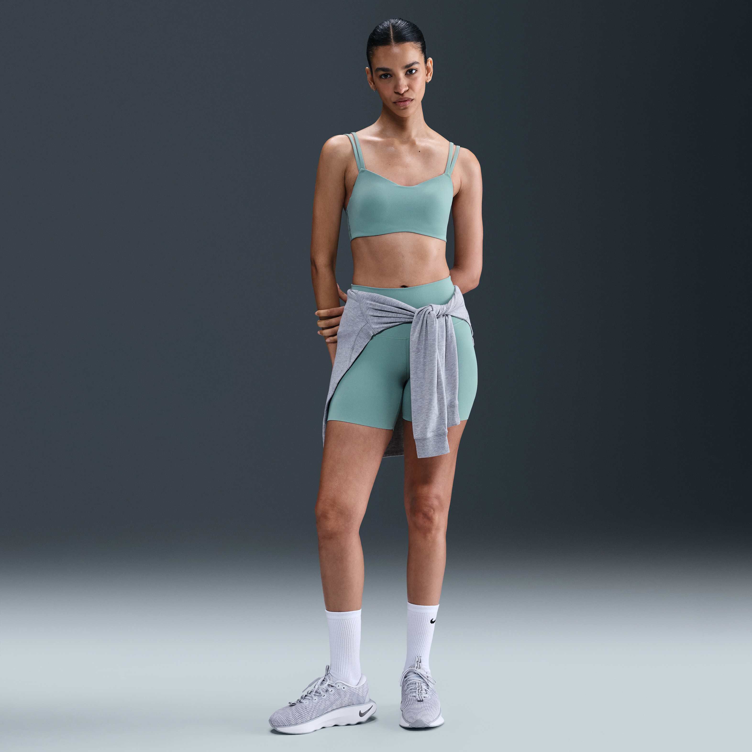 Nike Zenvy Strappy image number 3
