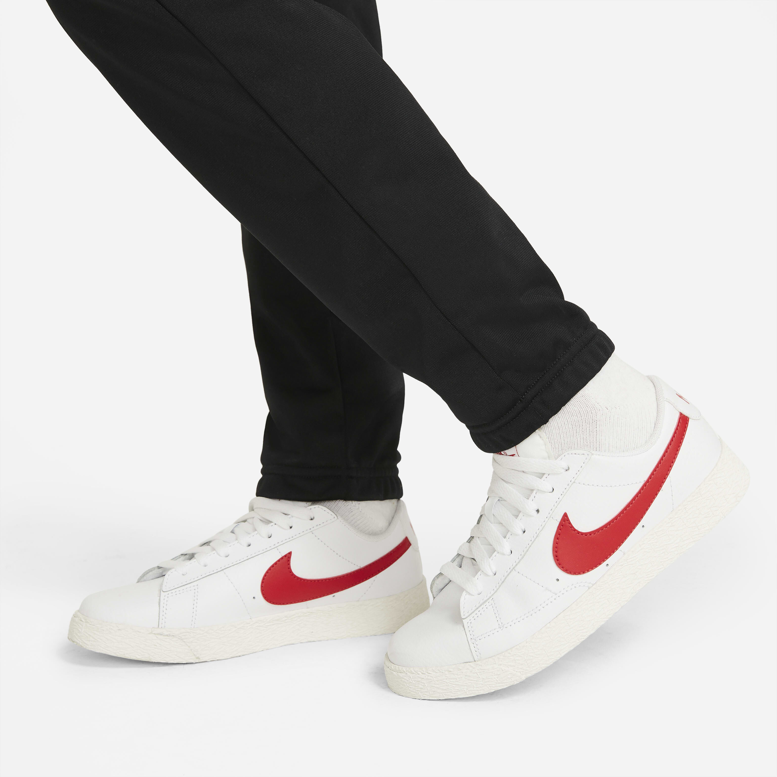 نايكي سبورتسوير image number 5