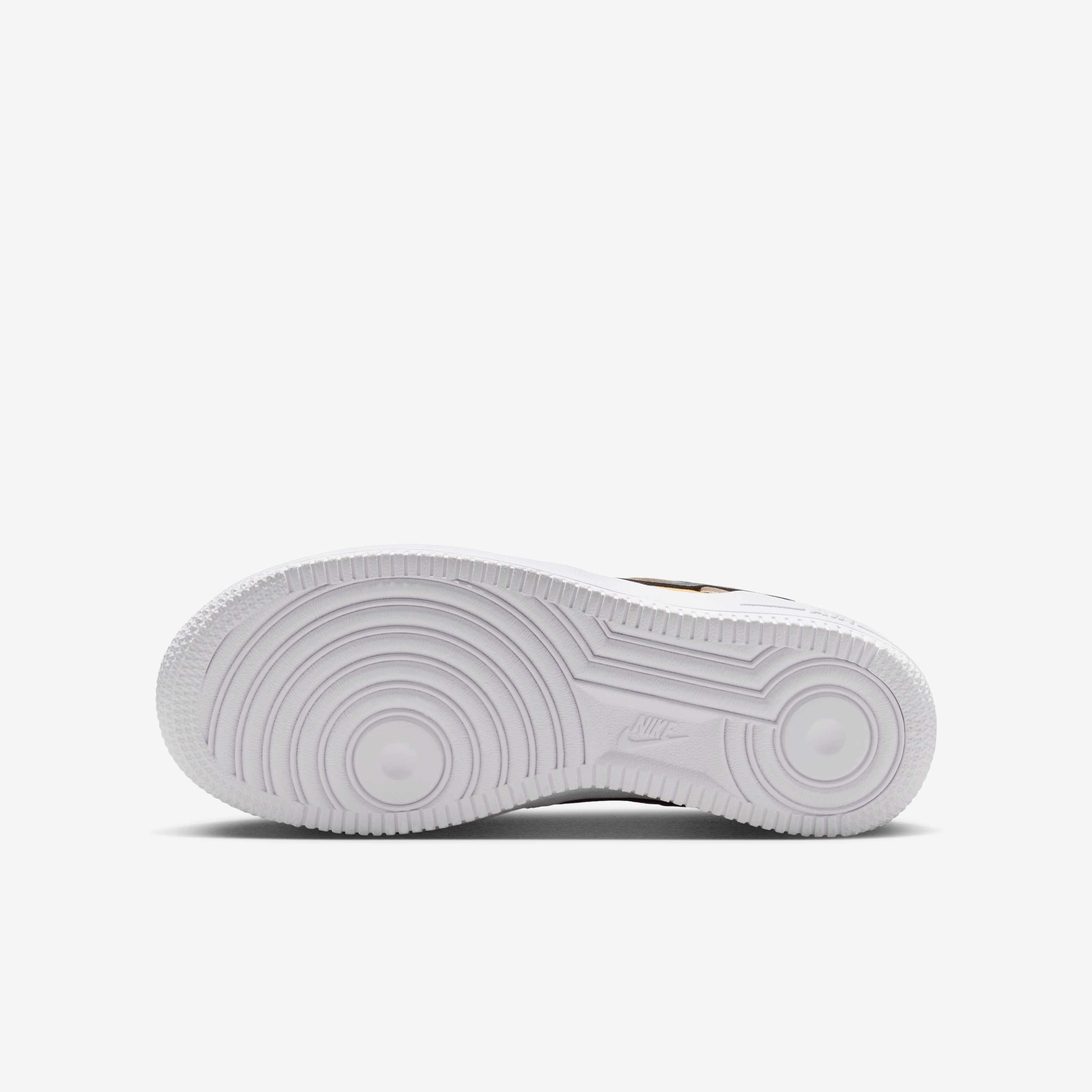 اير فورس 1 image number 1