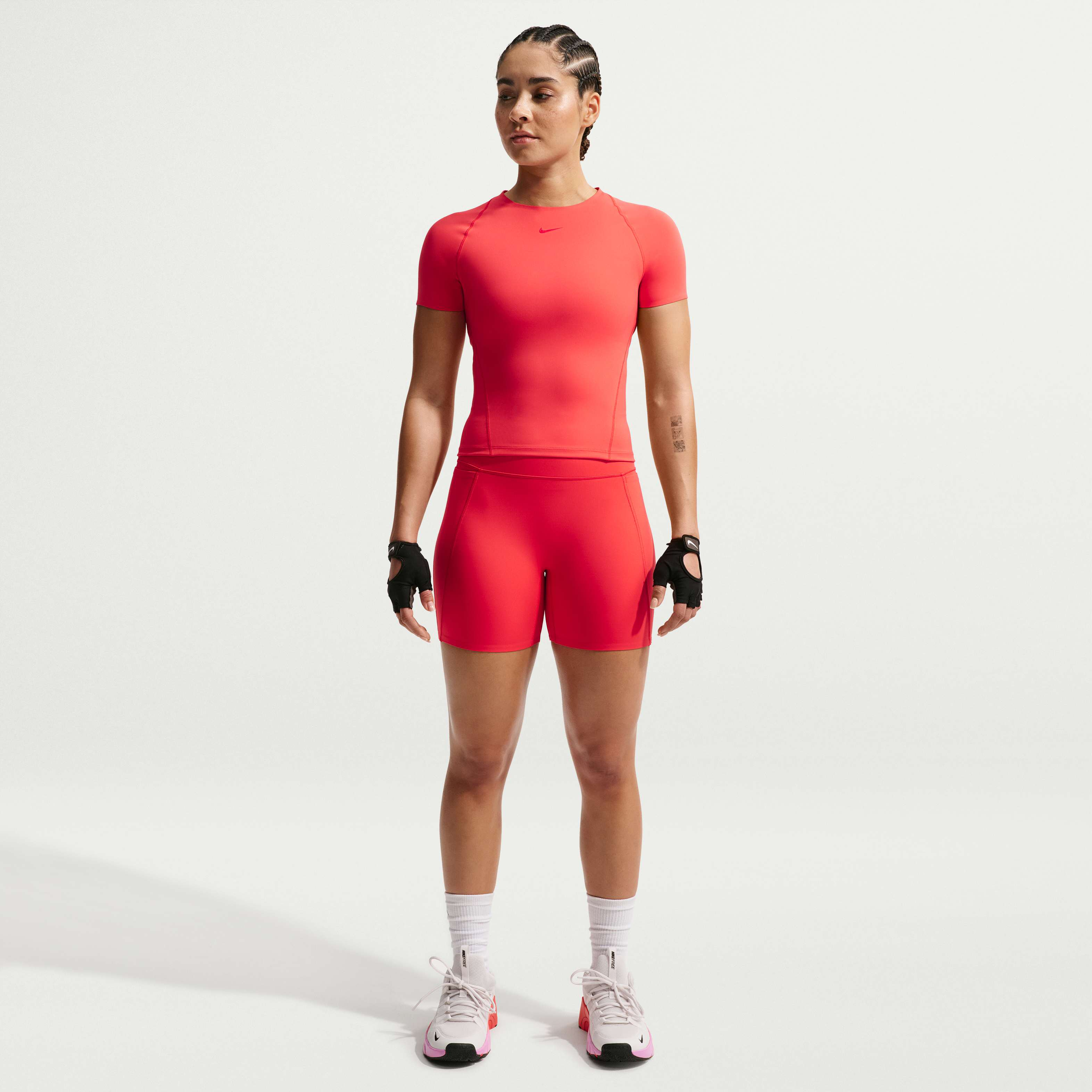 نايكي يونيفيرسا image number 3