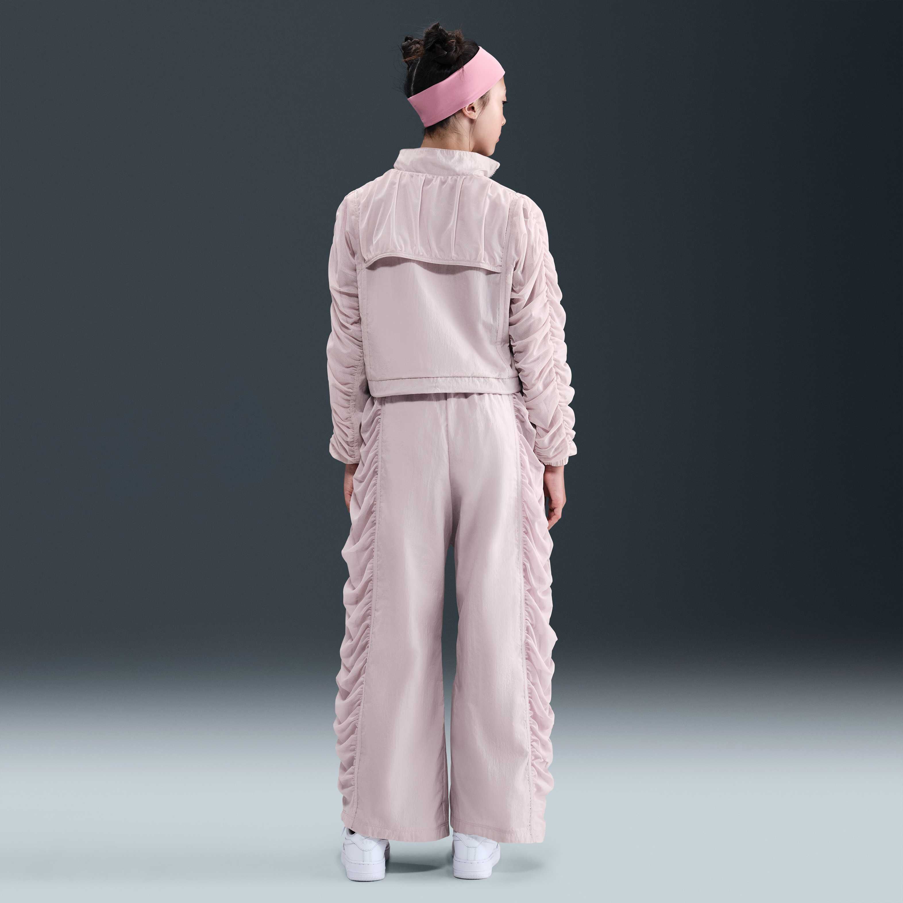 Nike Sportswear image number 4