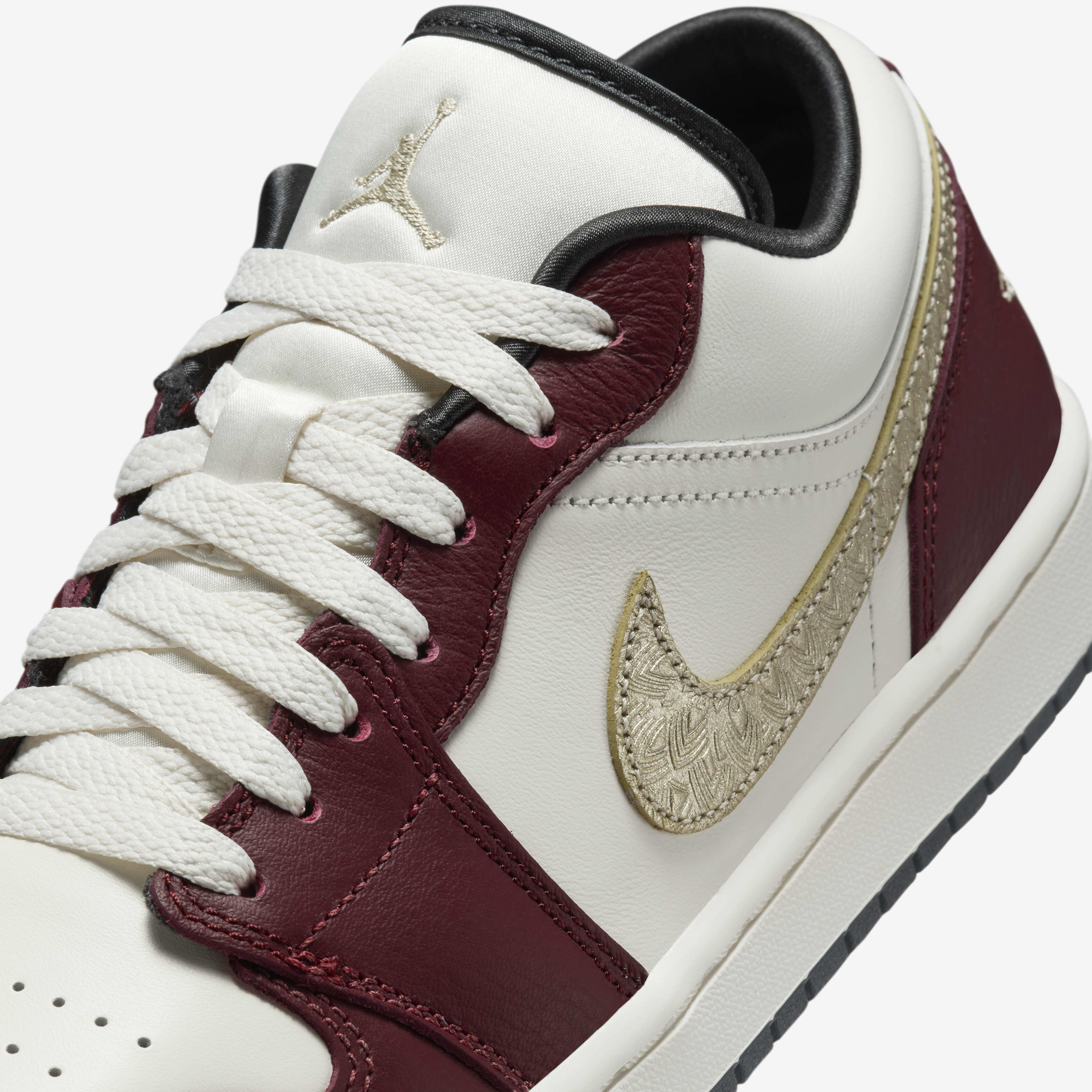 Air Jordan 1 Low SE Lunar New Year image number 6