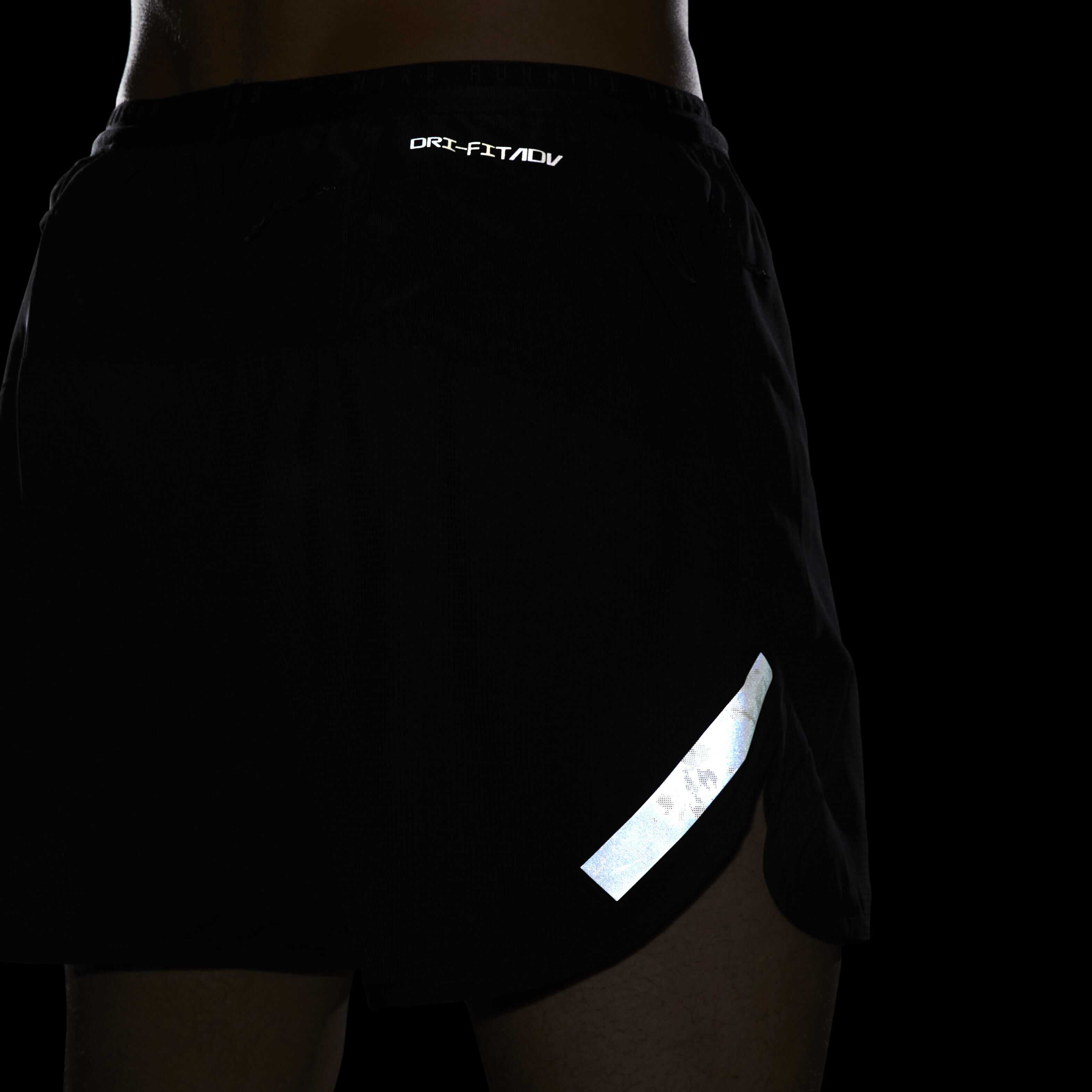 Nike Dri-FIT ADV Run Division image number 10