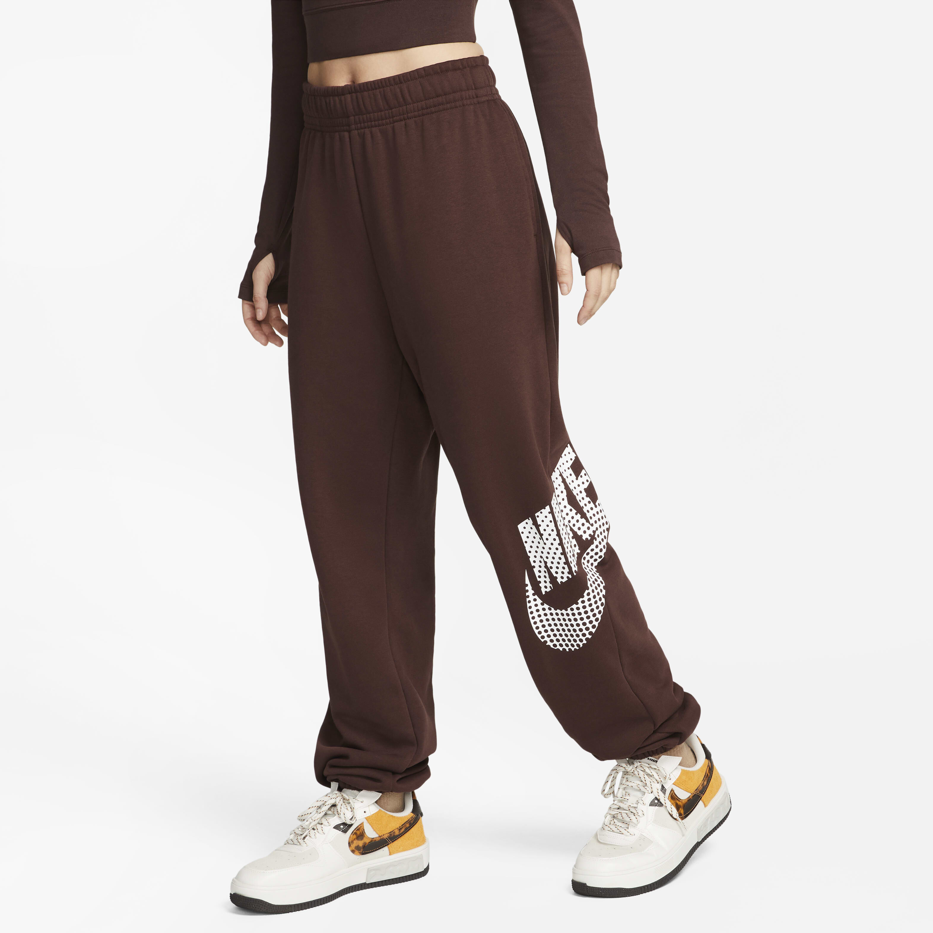 Nike Sportswear image number 0
