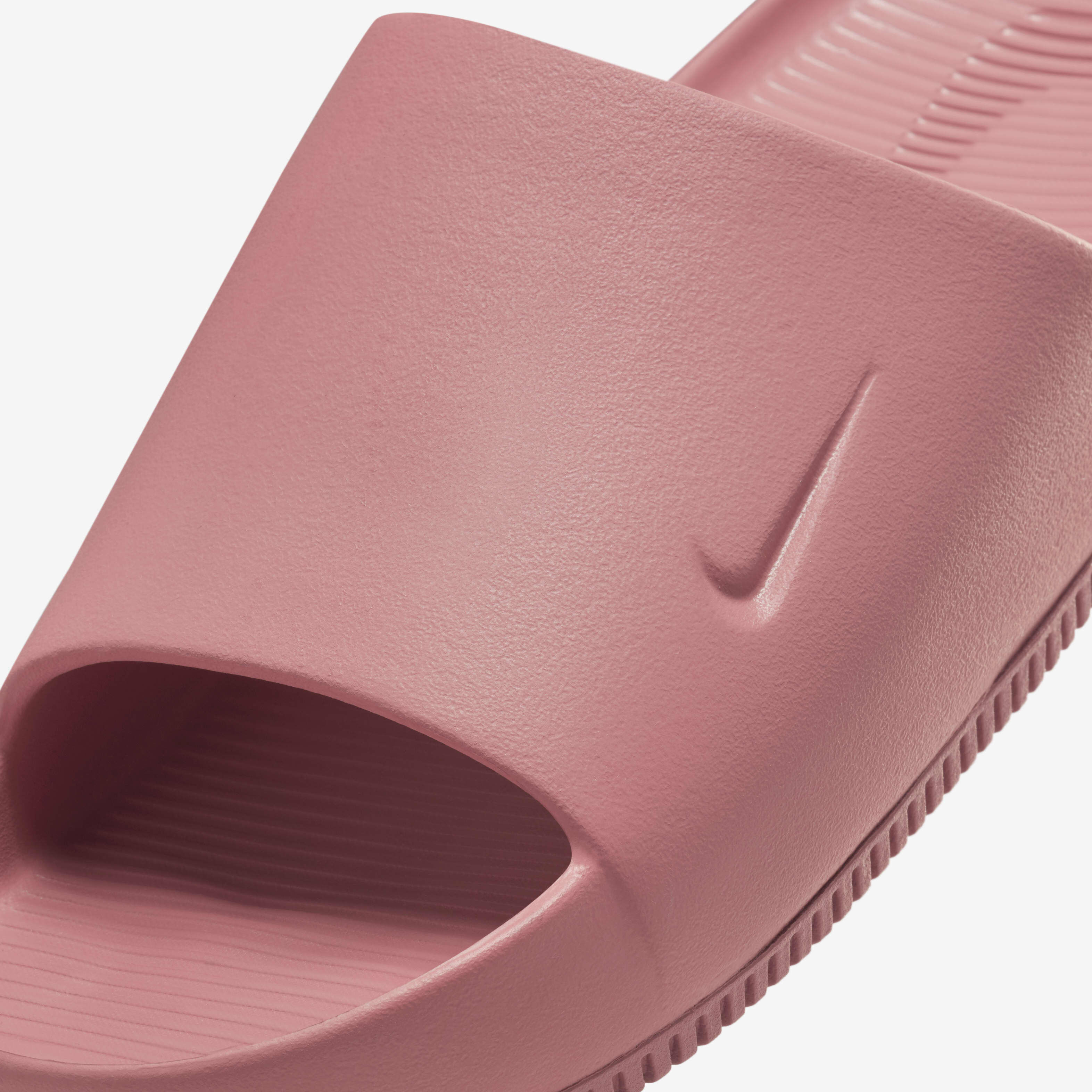 Nike slides without socks store