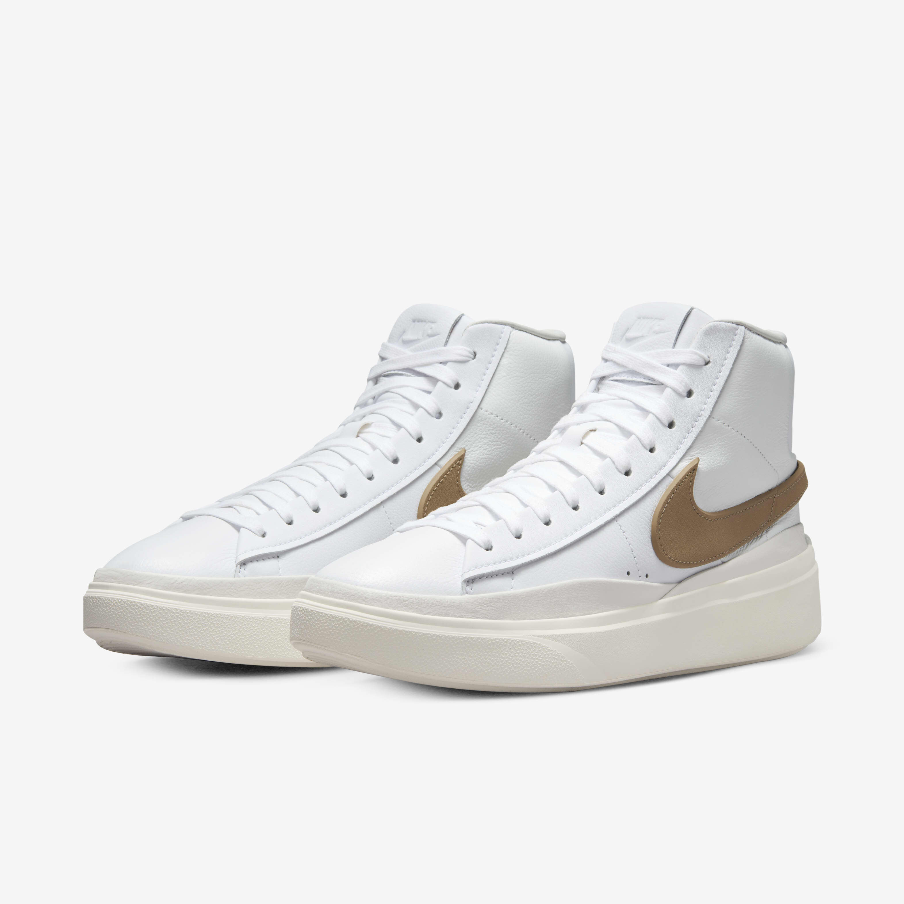 Nike Blazer Phantom Mid image number 4